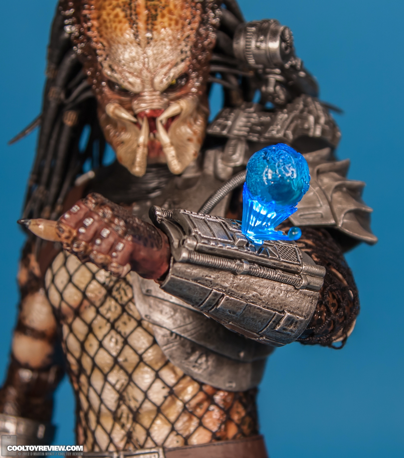 Classic_Predator_Predators_Hot_Toys-41.jpg