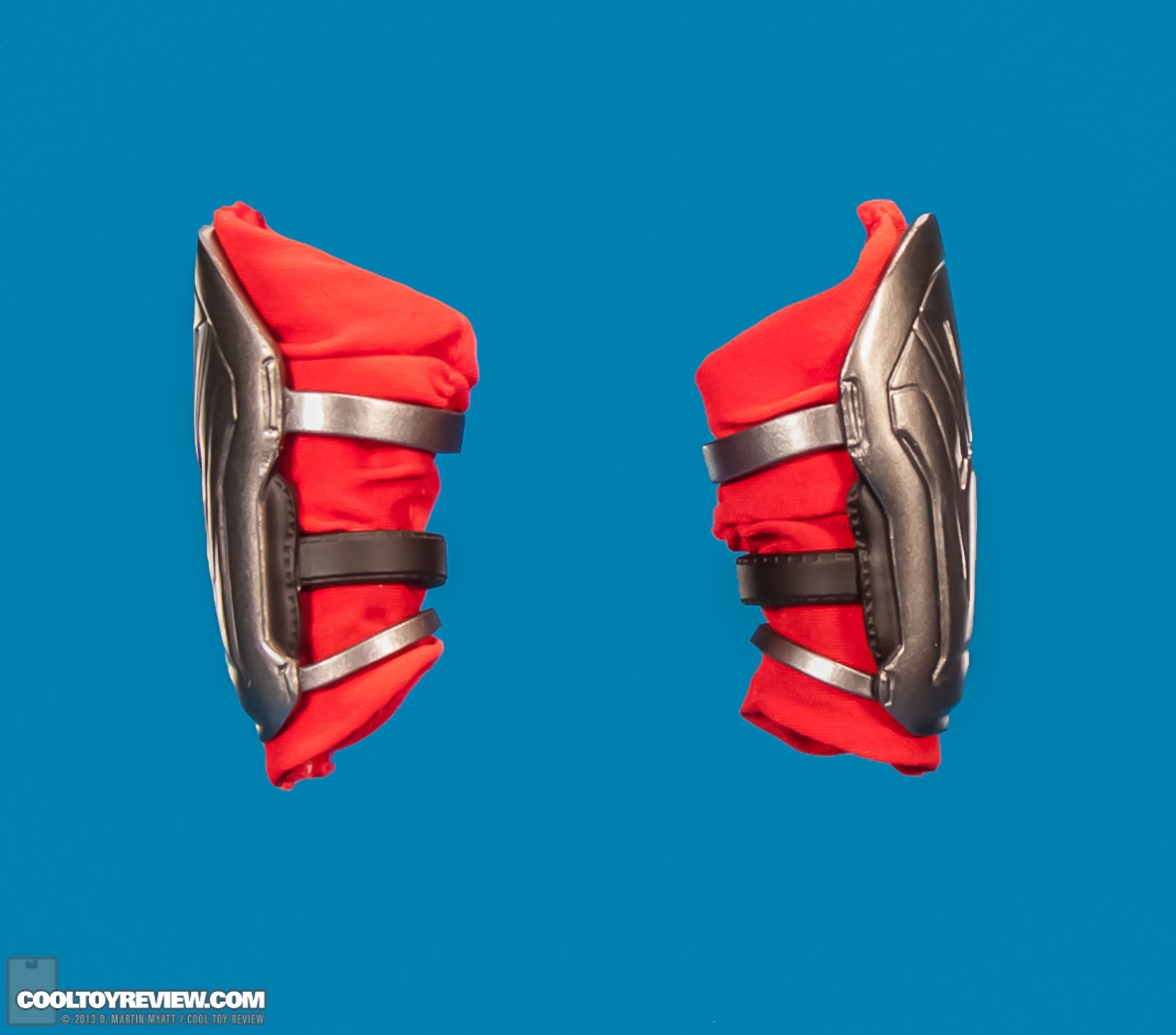 Hot_Toys_Thor_Avengers_Movie_Masterpiece_Series-20.jpg
