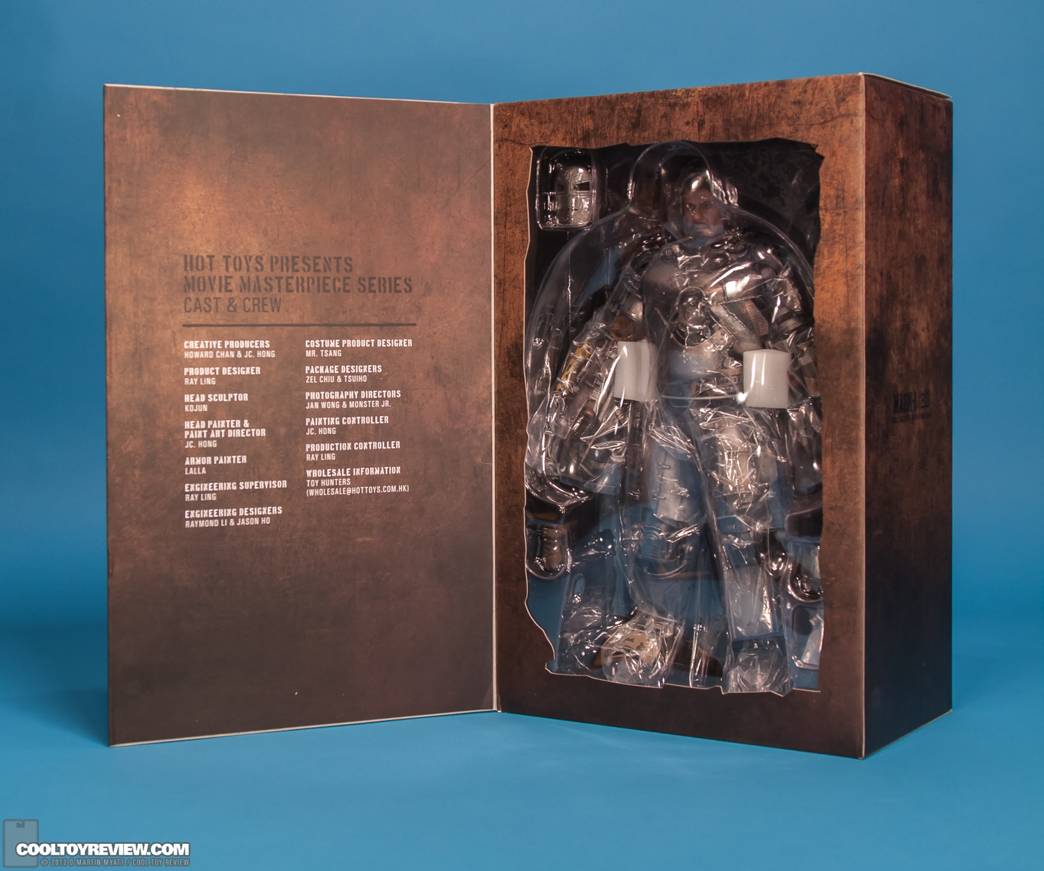 Iron_Man_Mark_I_MKI_Version_2_Hot_Toys-38.jpg