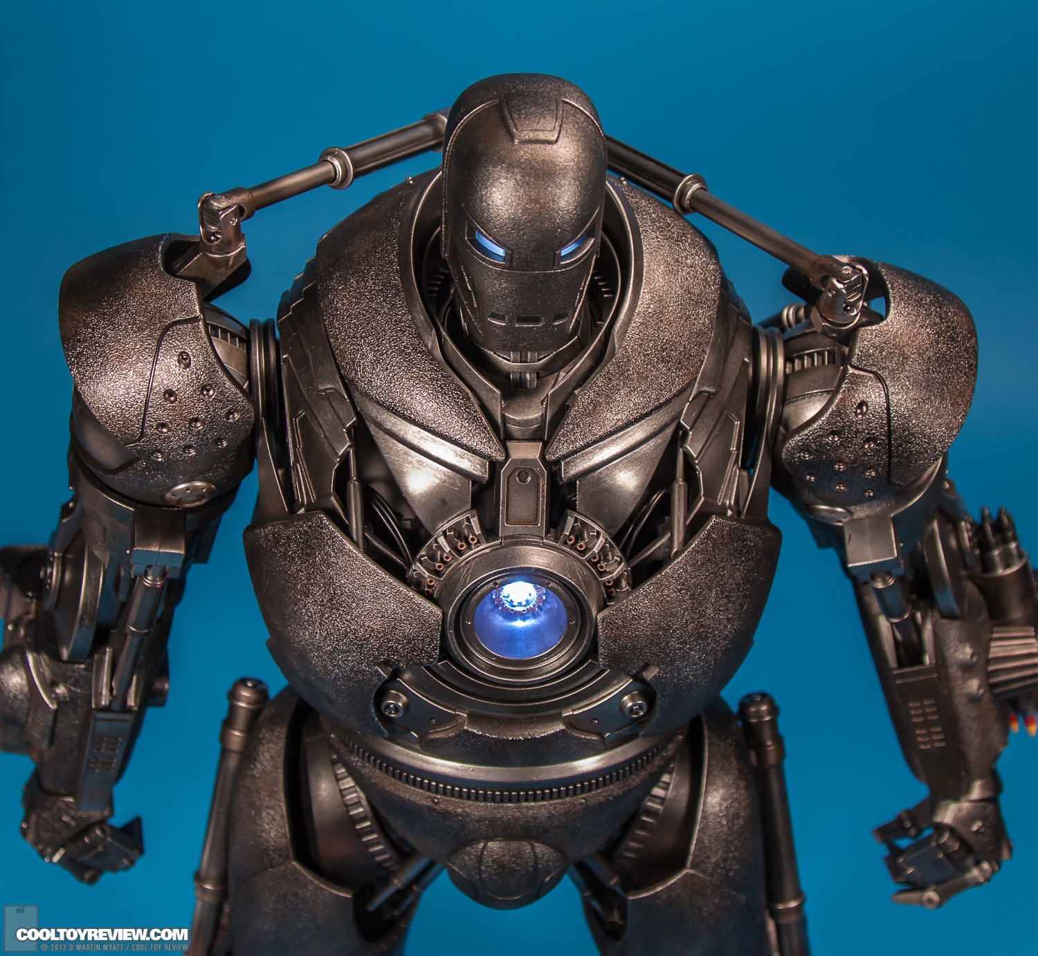 Iron_Monger_Hot_Toys_Iron_Man-20.jpg
