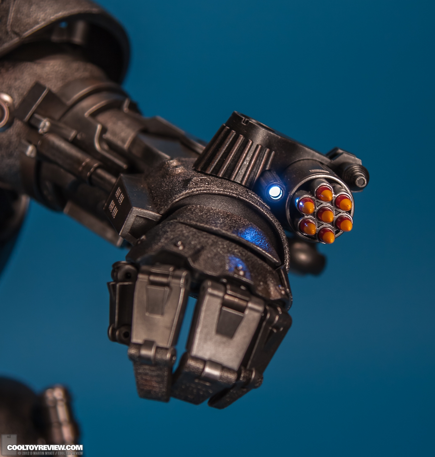 Iron_Monger_Hot_Toys_Iron_Man-27.jpg