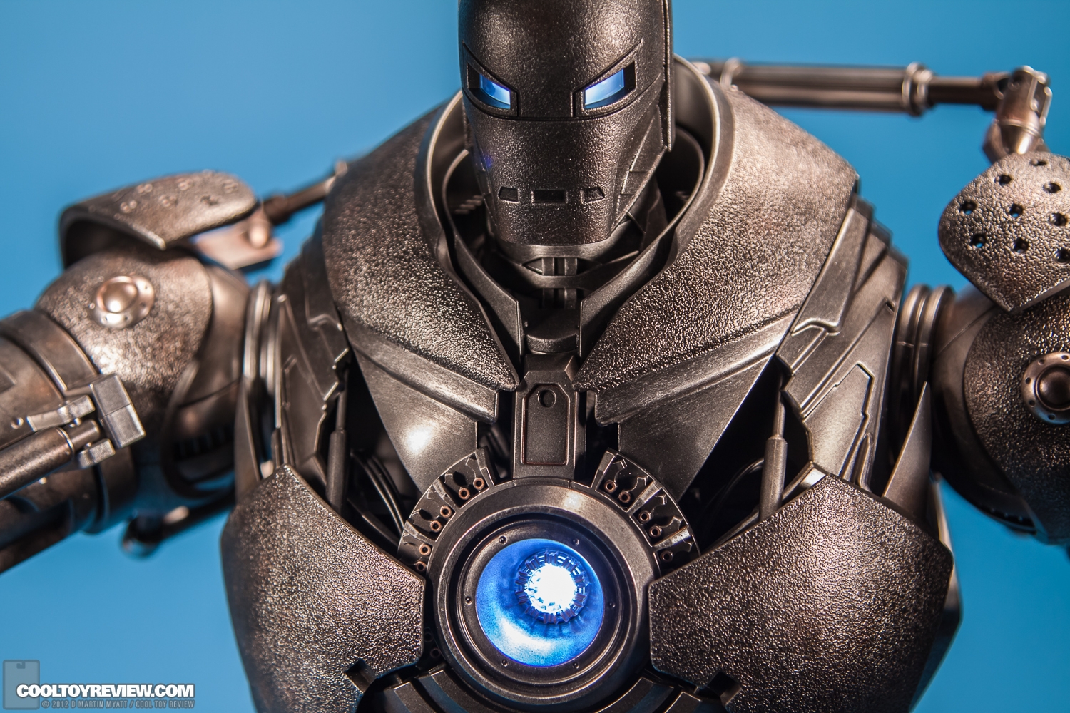 Iron_Monger_Hot_Toys_Iron_Man-29.jpg