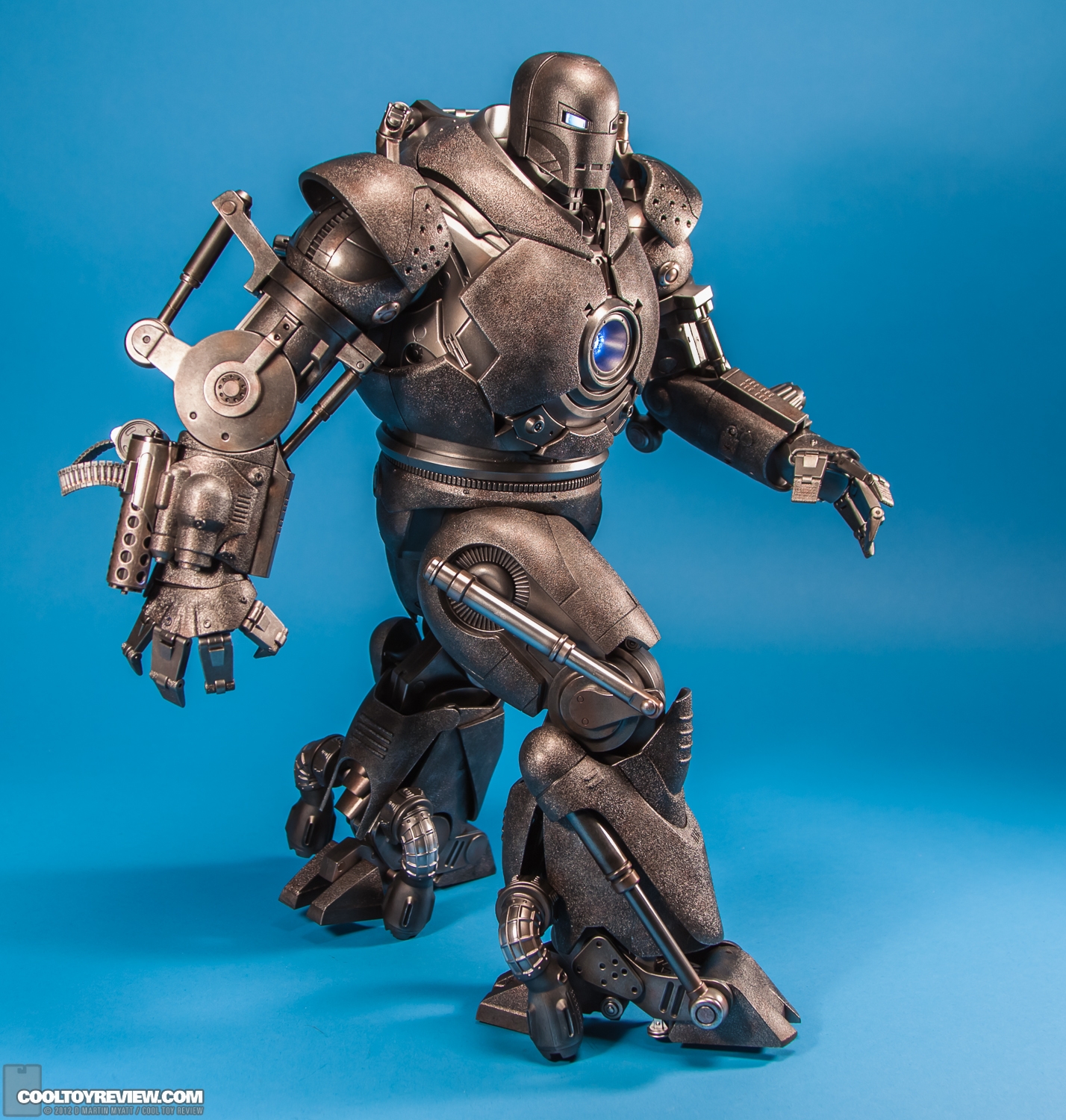 Iron_Monger_Hot_Toys_Iron_Man-32.jpg