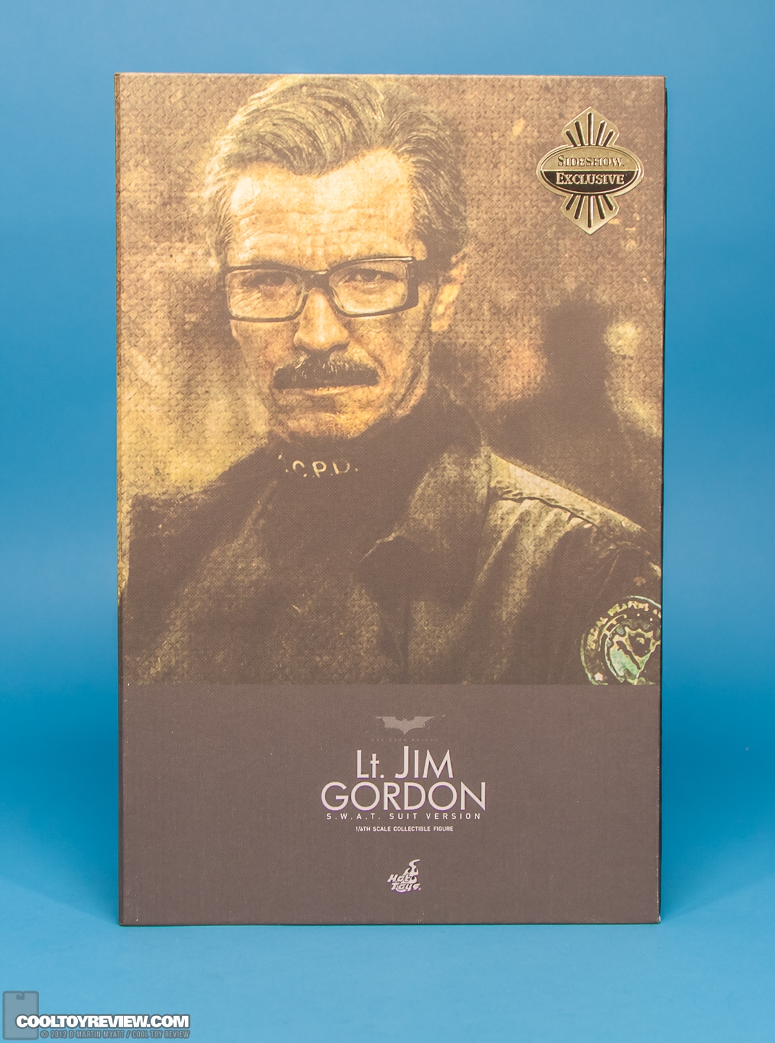 Lt_Jim_Gordon_Dark_Knight_Hot_Toys-35.jpg