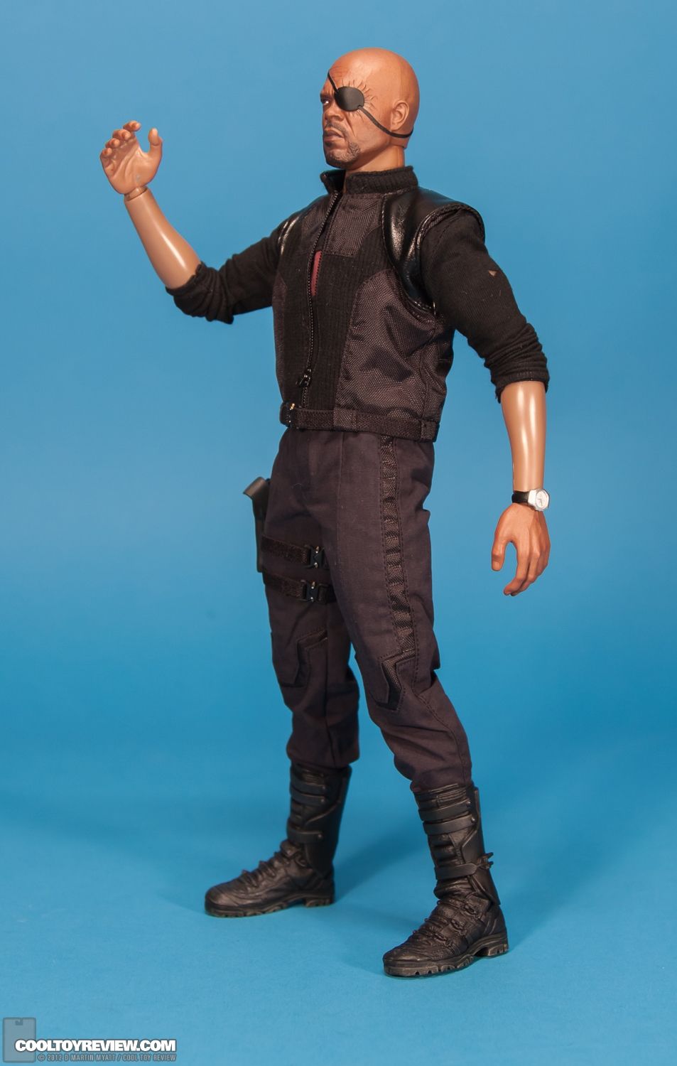 Nick_Fury_Avengers_Hot_Toys-11.jpg