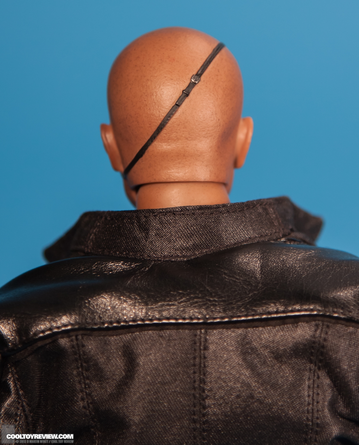 Nick_Fury_Avengers_Hot_Toys-16.jpg