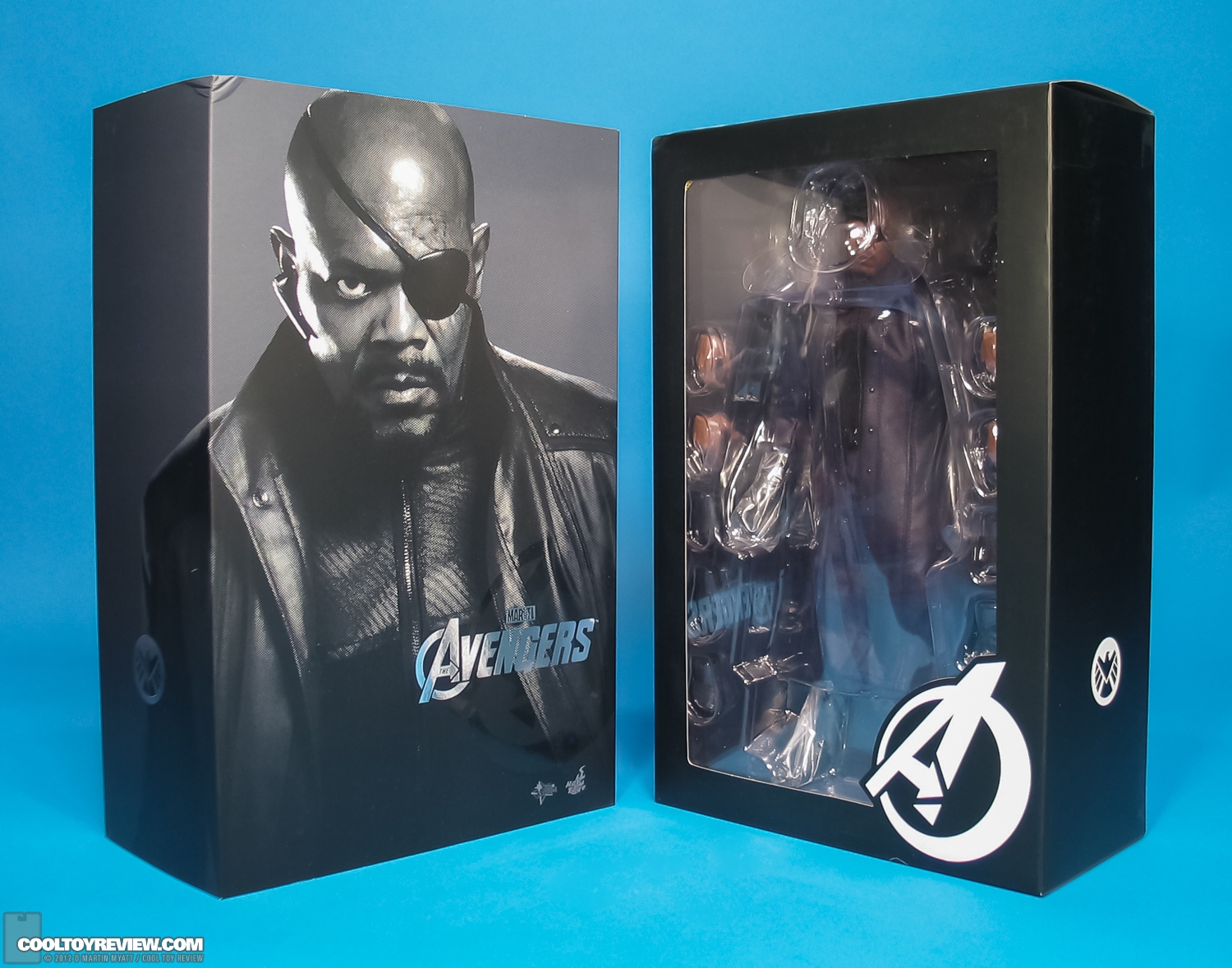 Nick_Fury_Avengers_Hot_Toys-47.jpg