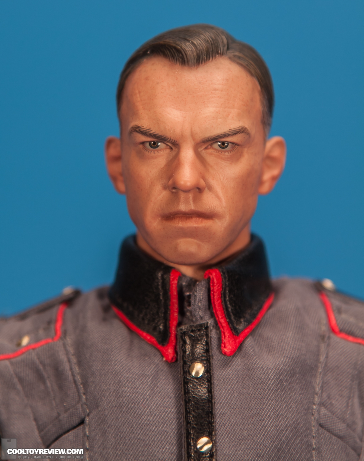 Red_Skull_Captain_America_First_Avenger_Hot_Toys-05.jpg