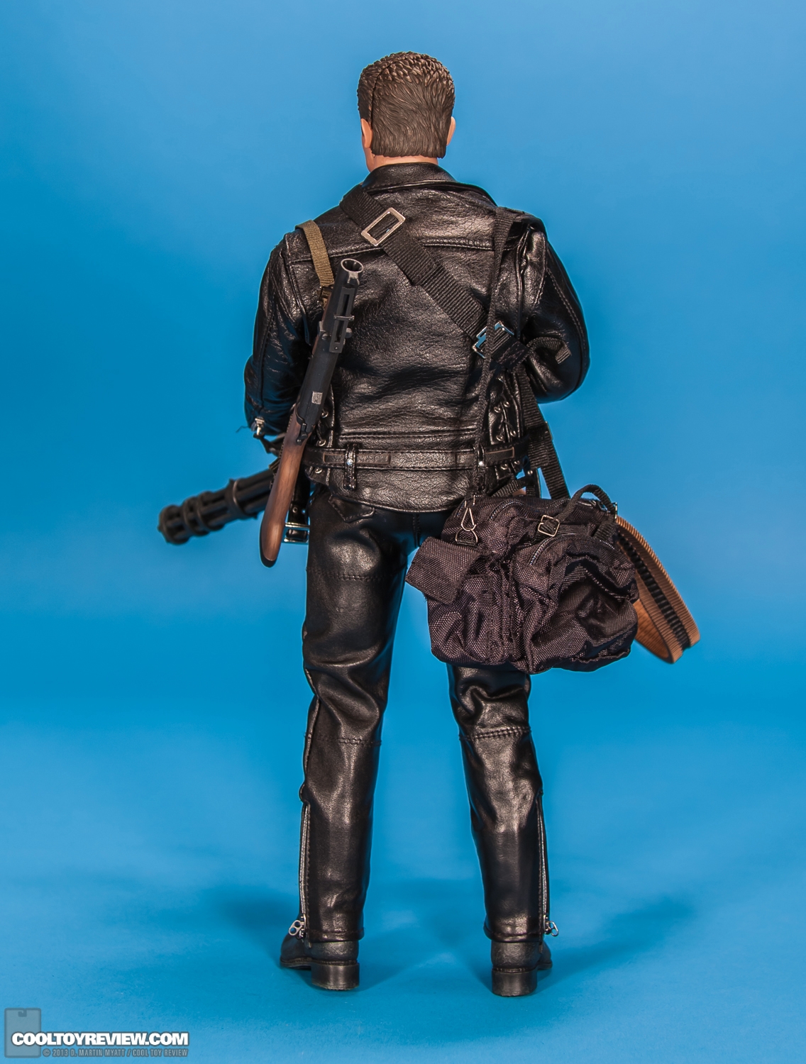 T-800_T2_DX10_Terminator_Hot_Toys-12.jpg