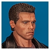 T-800_T2_DX10_Terminator_Hot_Toys-14.jpg