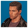 T-800_T2_DX10_Terminator_Hot_Toys-15.jpg