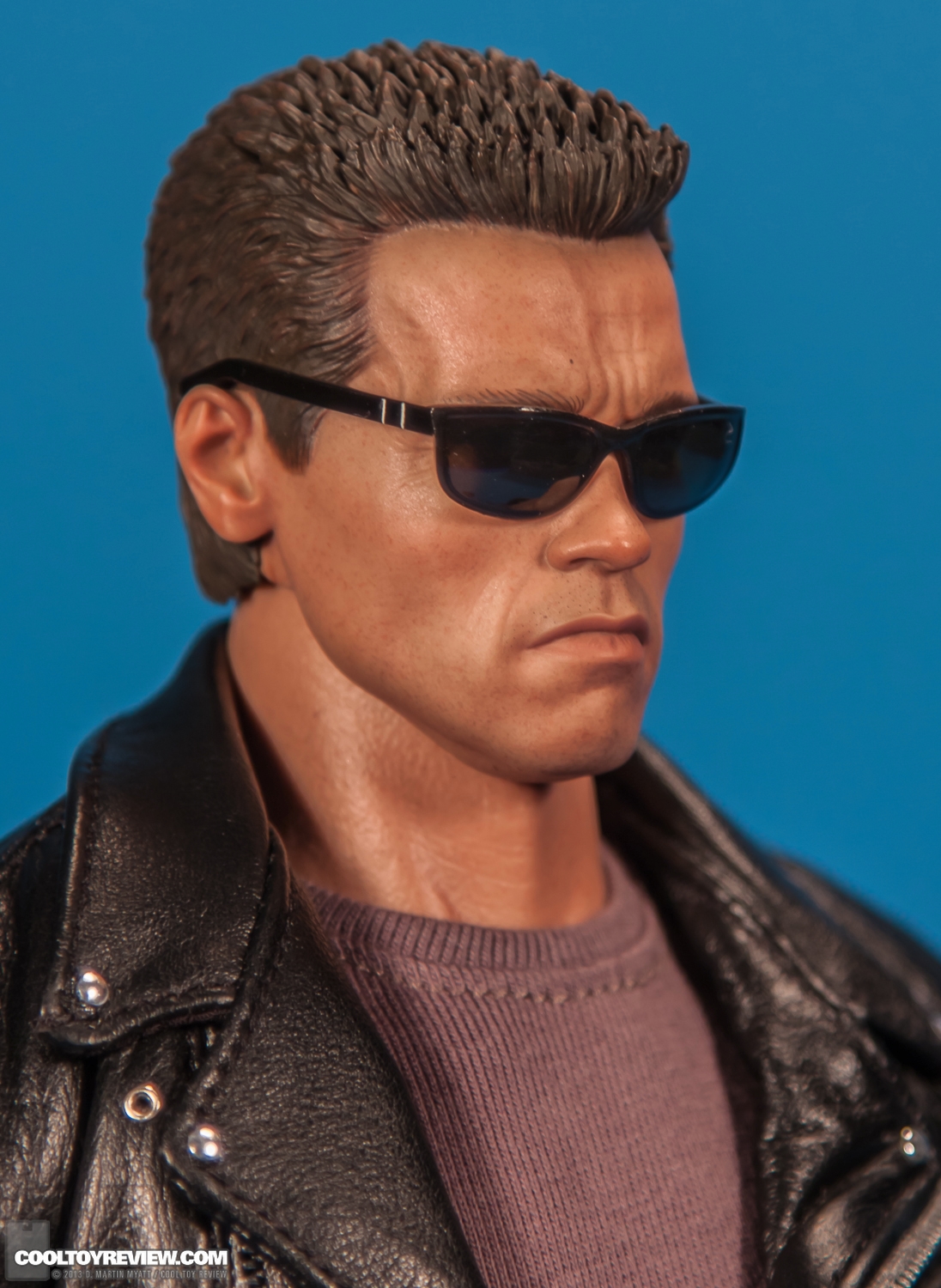 T-800_T2_DX10_Terminator_Hot_Toys-18.jpg
