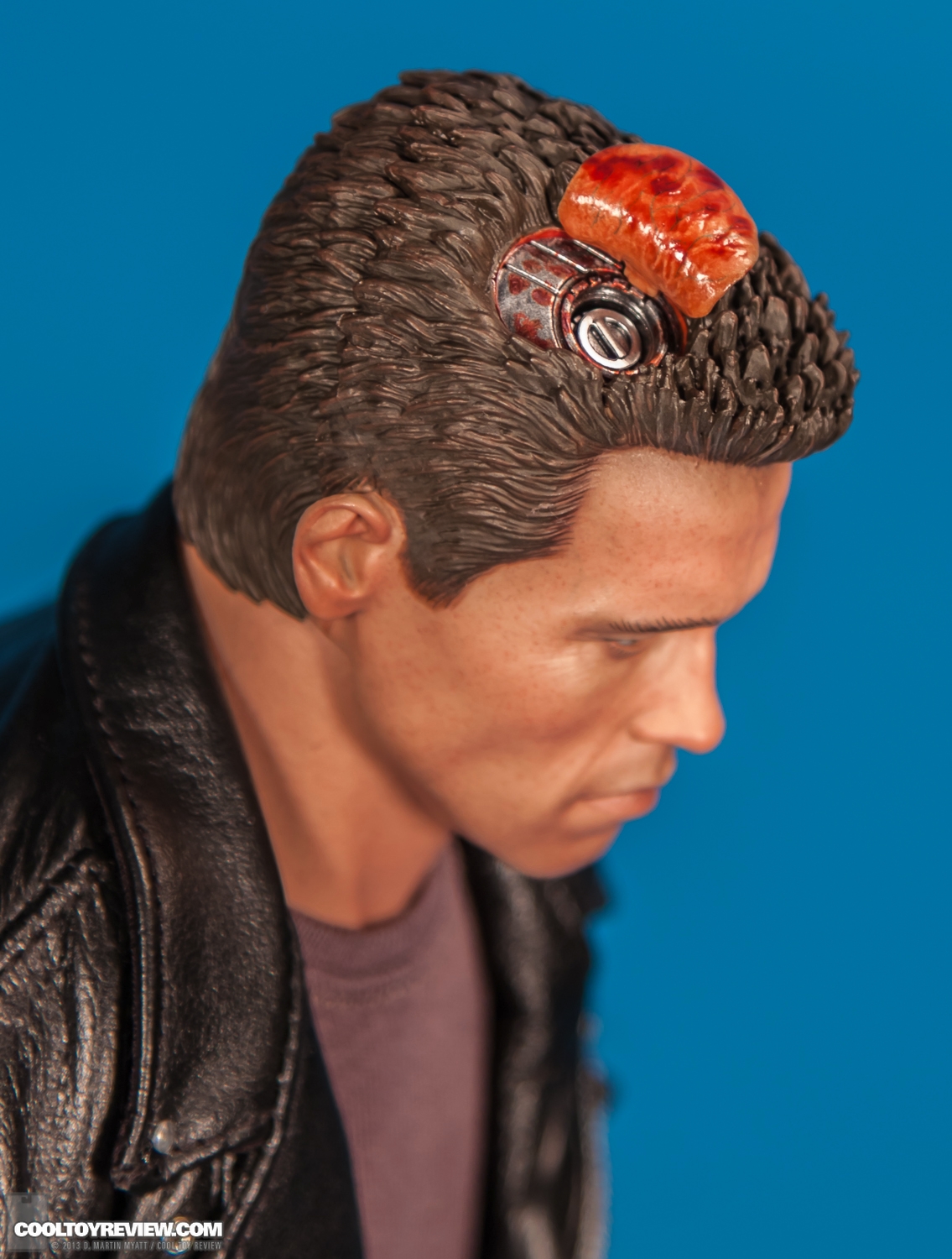 T-800_T2_DX10_Terminator_Hot_Toys-50.jpg