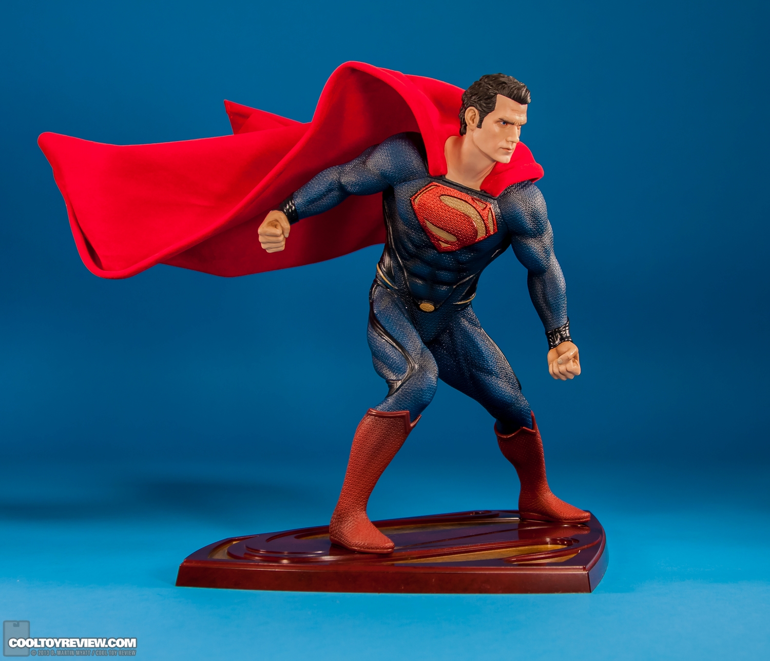 Kotobukiya-ARTFX-Man-Of-Steel-Superman-Statue-014.jpg