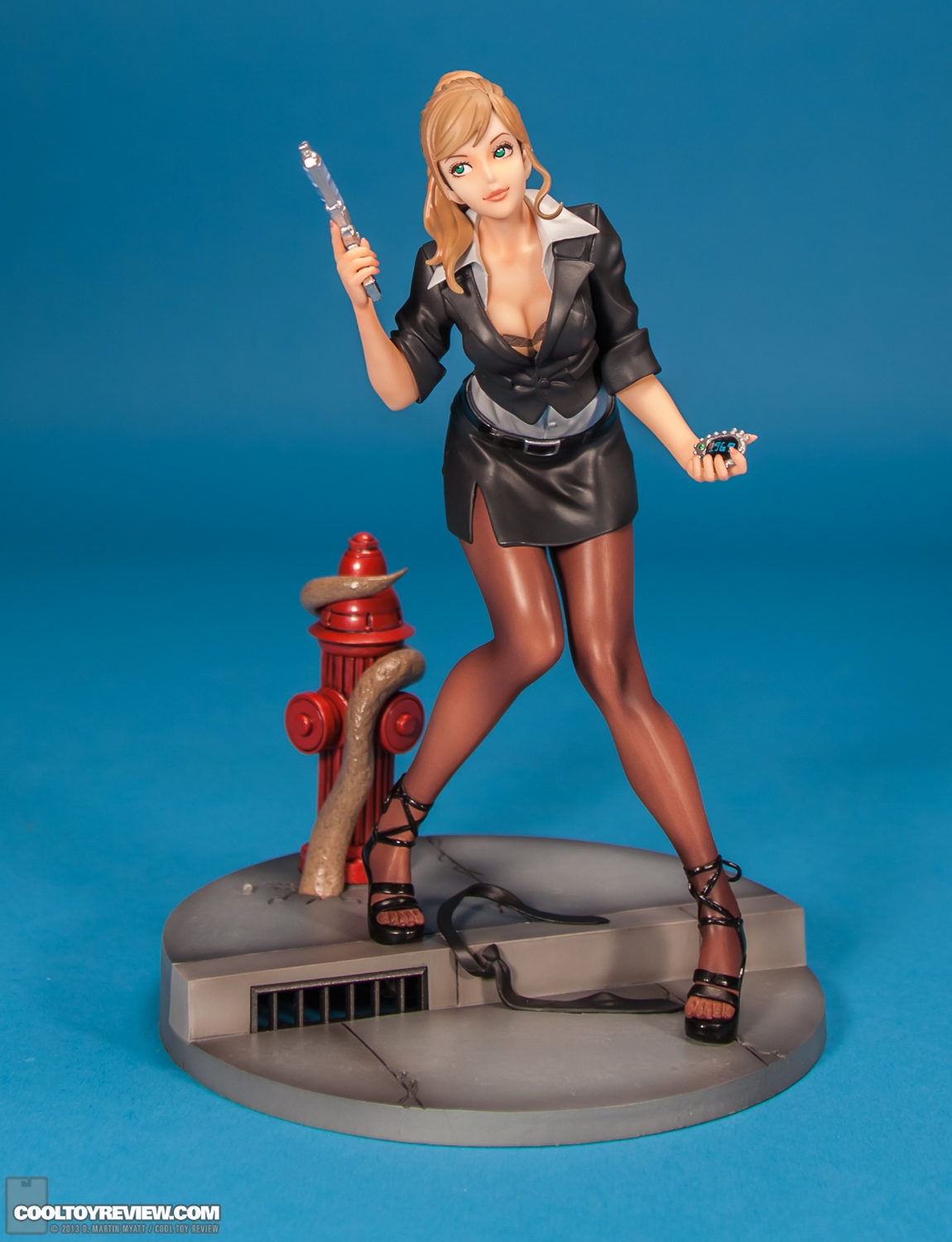 Agent_G_Men_In_Black_III_ Bishoujo_Statue_Kotobukiya-12.jpg