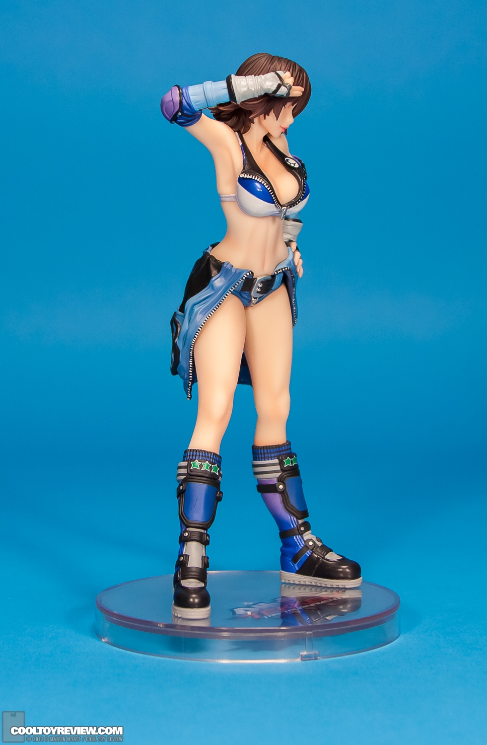 Asuka_Kazama_Tekken_Kotobukiya_Bishoujo-02.jpg