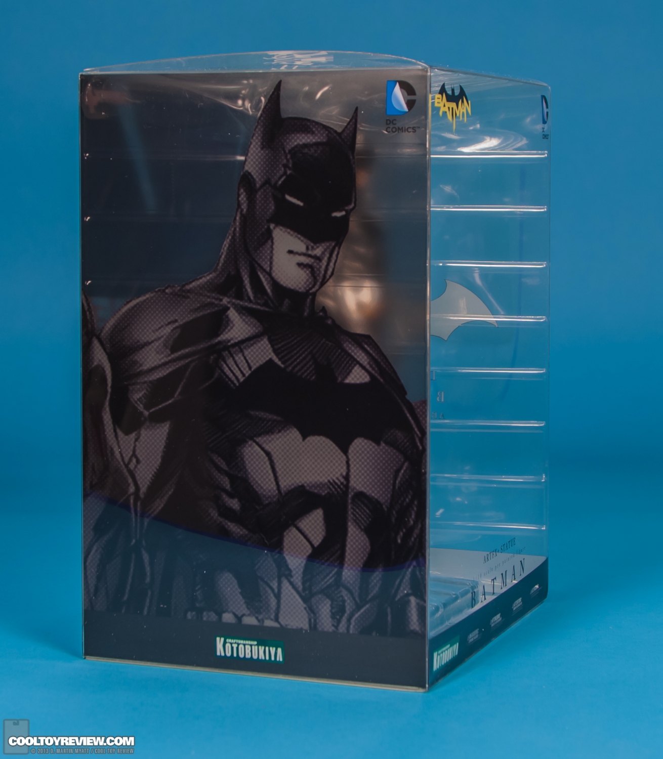 Batman_DC_Comics_New_52_ARTFX_Statue_Kotobukiya-014.jpg