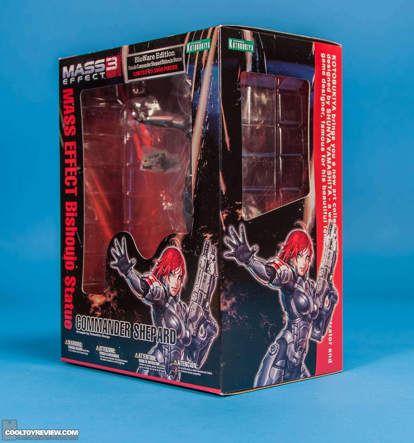 Commander_Shepard_Mass_Effect_Bishoujo_BioWare_Edition_Kotobukiya-22.jpg