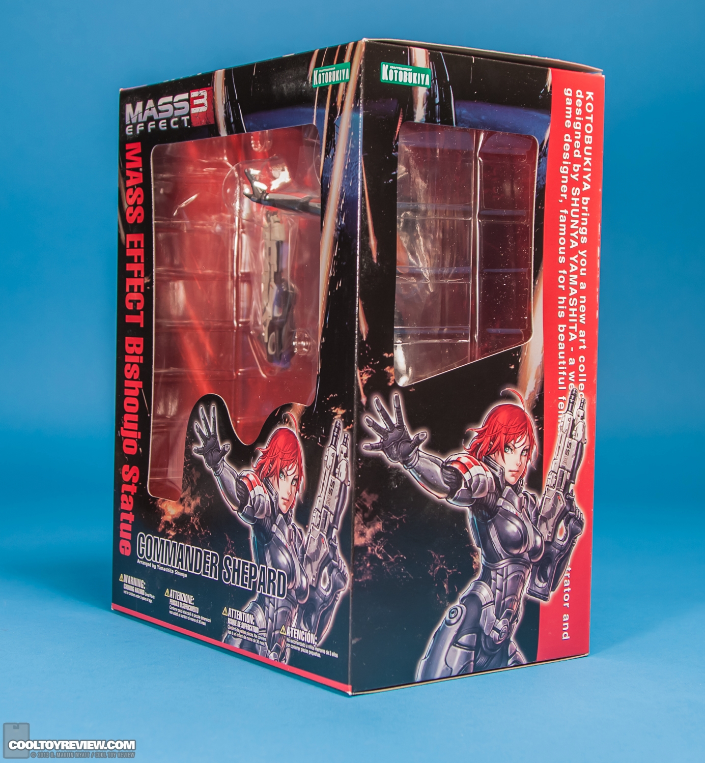 Commander_Shepard_Mass_Effect_Bishoujo_Kotobukiya-21.jpg