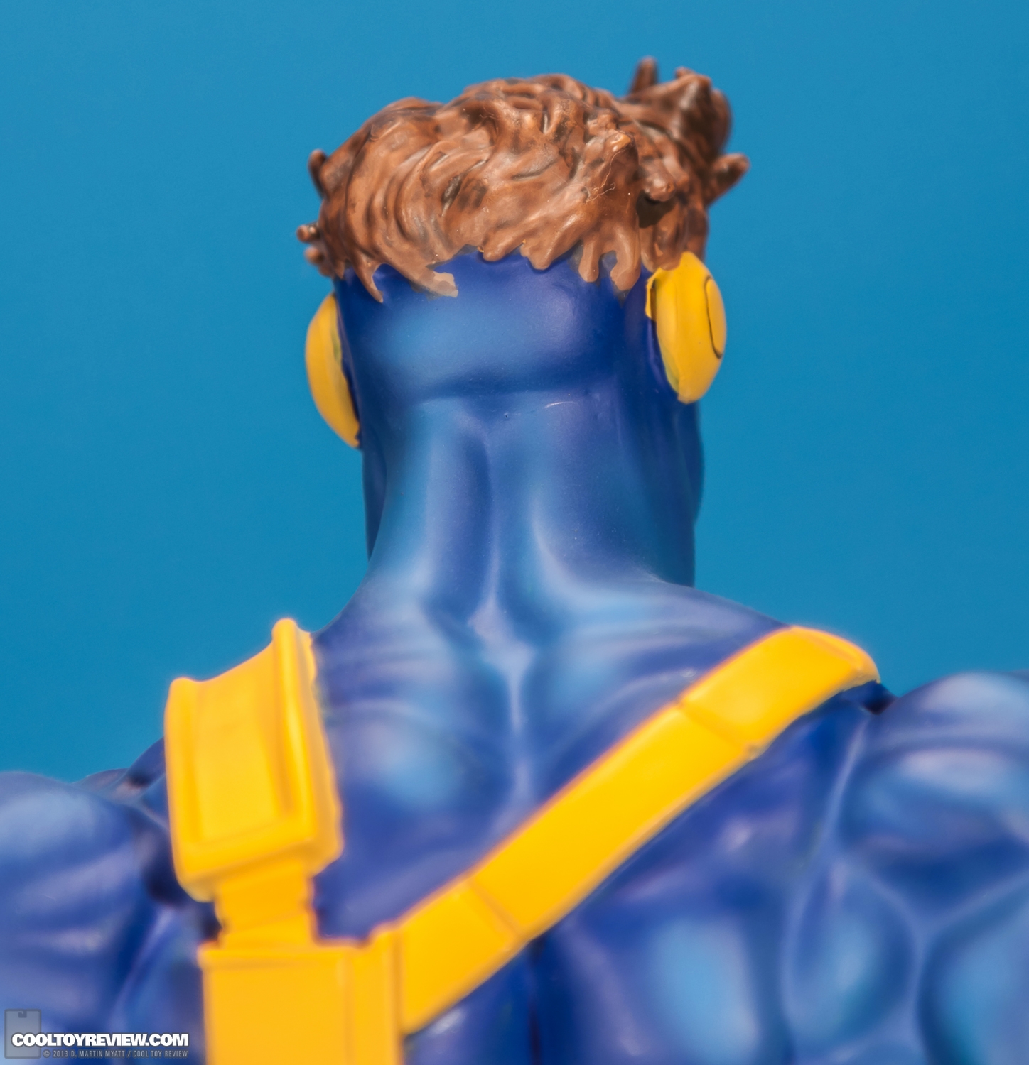 Cyclops_X-Men_Fine_Art_Statue_Kotobukiya-08.jpg