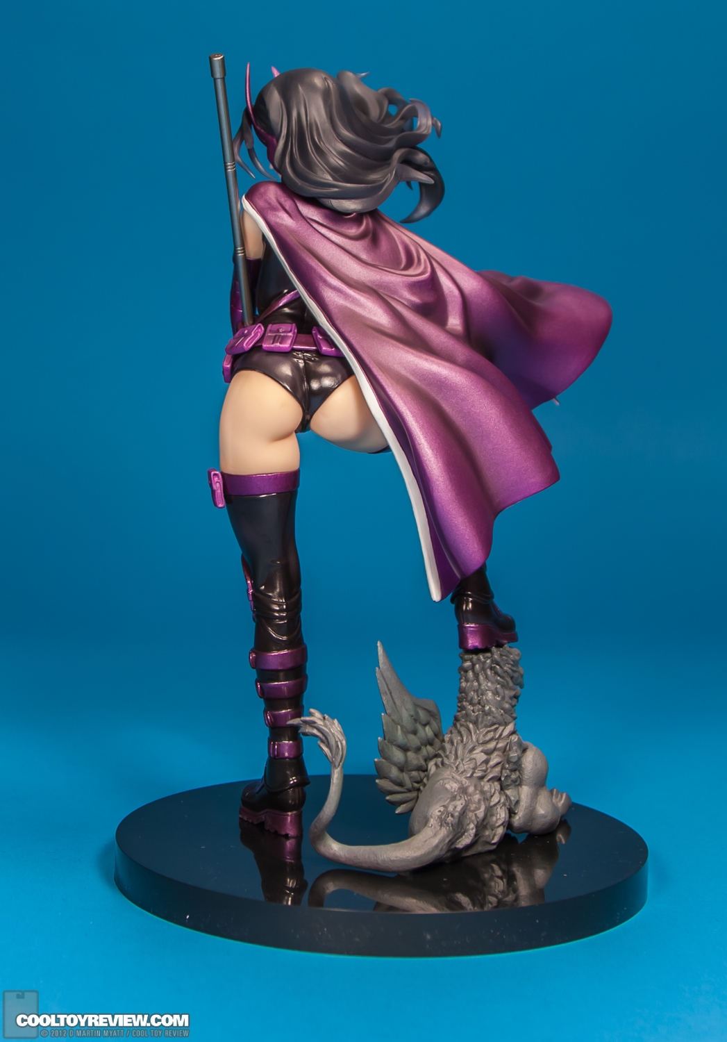 Huntress_DC_Comics_Bishoujo_Kotobukiya-04.jpg