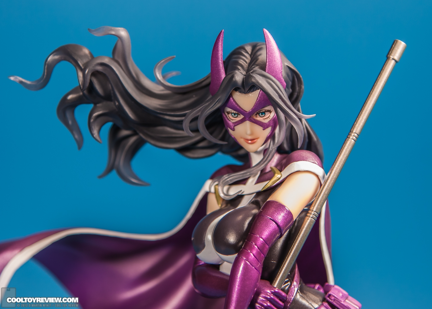 Huntress_DC_Comics_Bishoujo_Kotobukiya-05.jpg