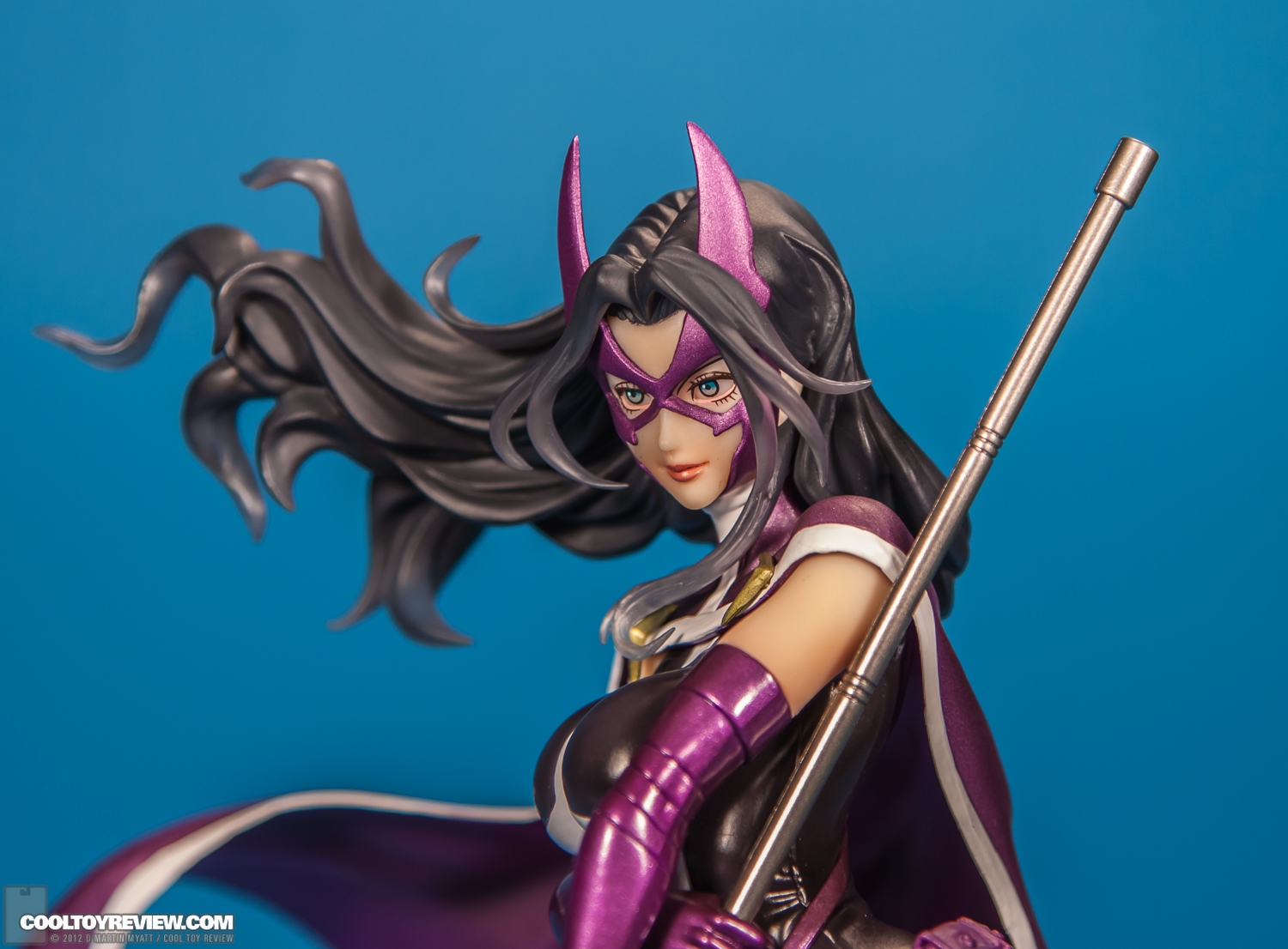 Huntress_DC_Comics_Bishoujo_Kotobukiya-07.jpg