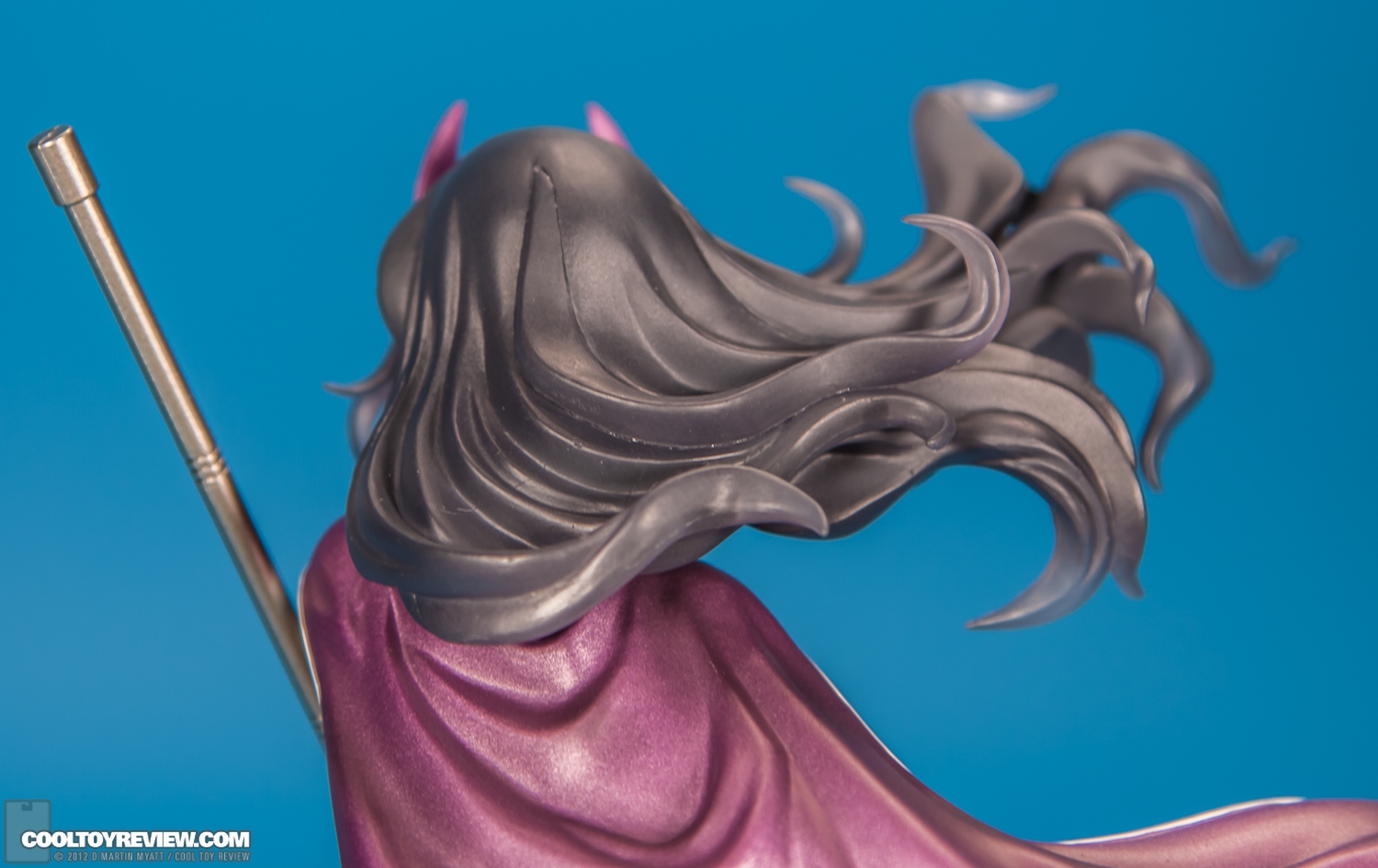 Huntress_DC_Comics_Bishoujo_Kotobukiya-08.jpg
