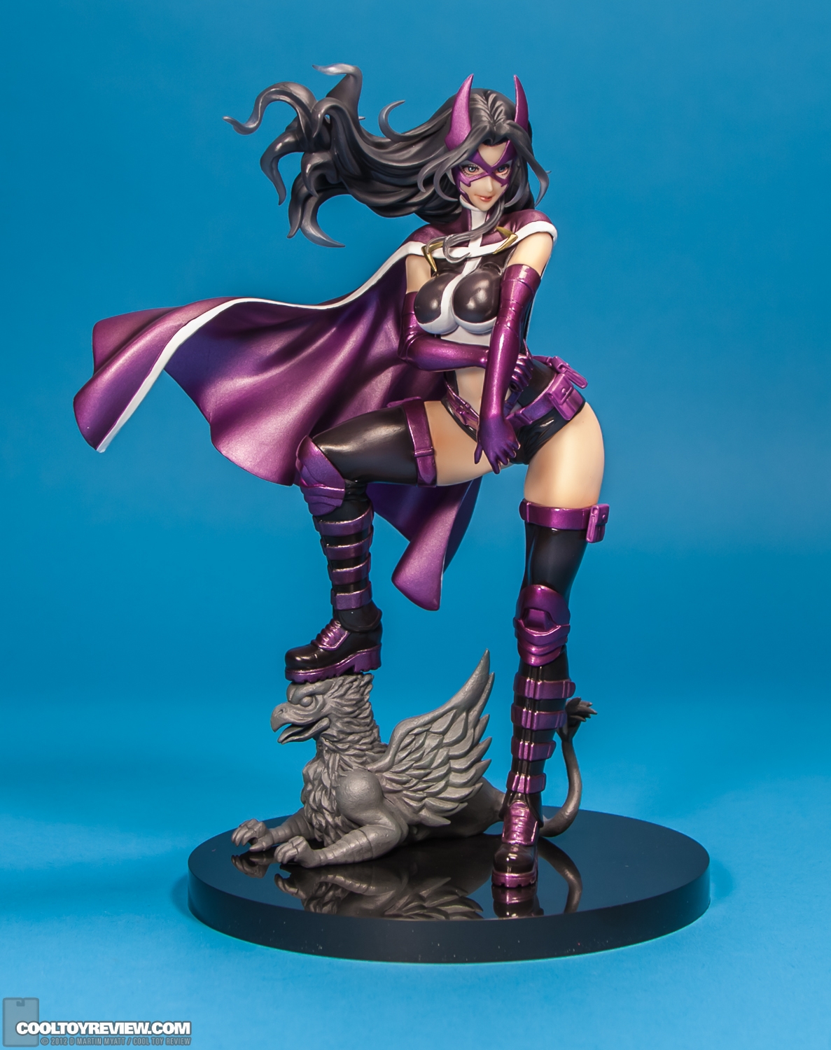 Huntress_DC_Comics_Bishoujo_Kotobukiya-12.jpg