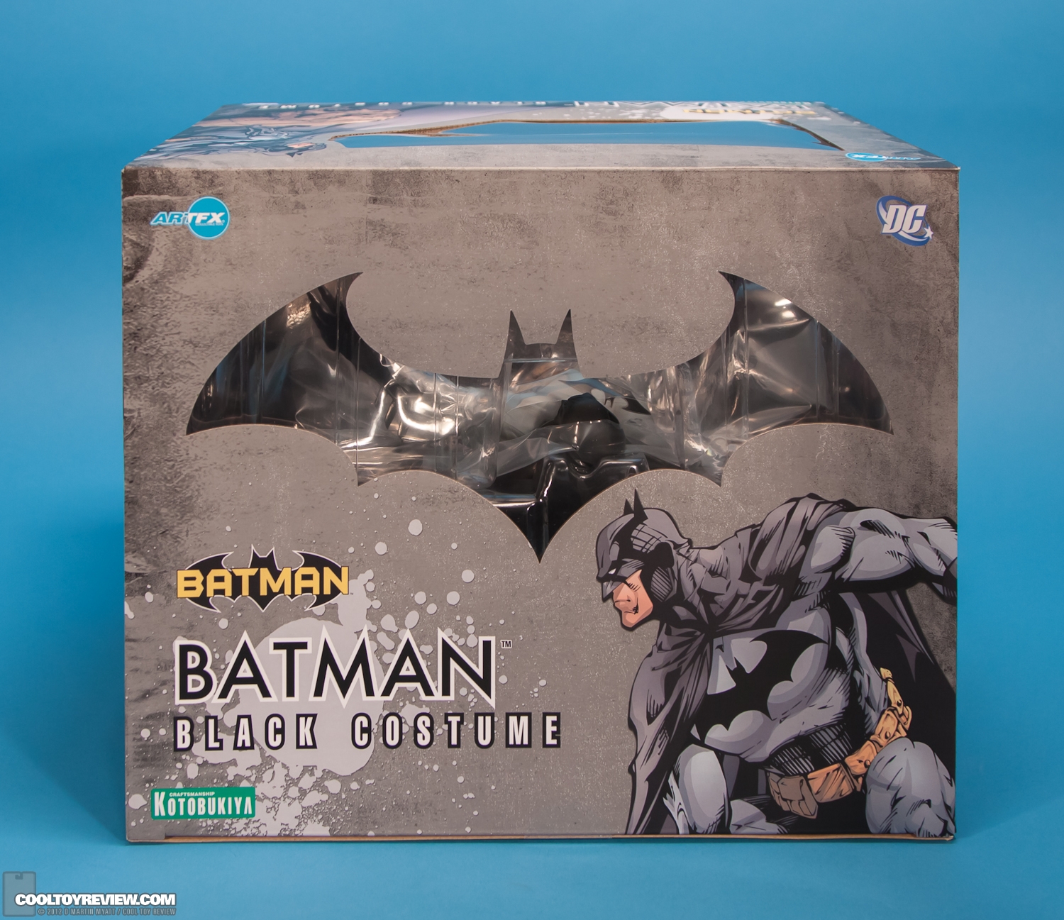 Kotobukiya_Batman_ARTFX_Black_Version-29.jpg