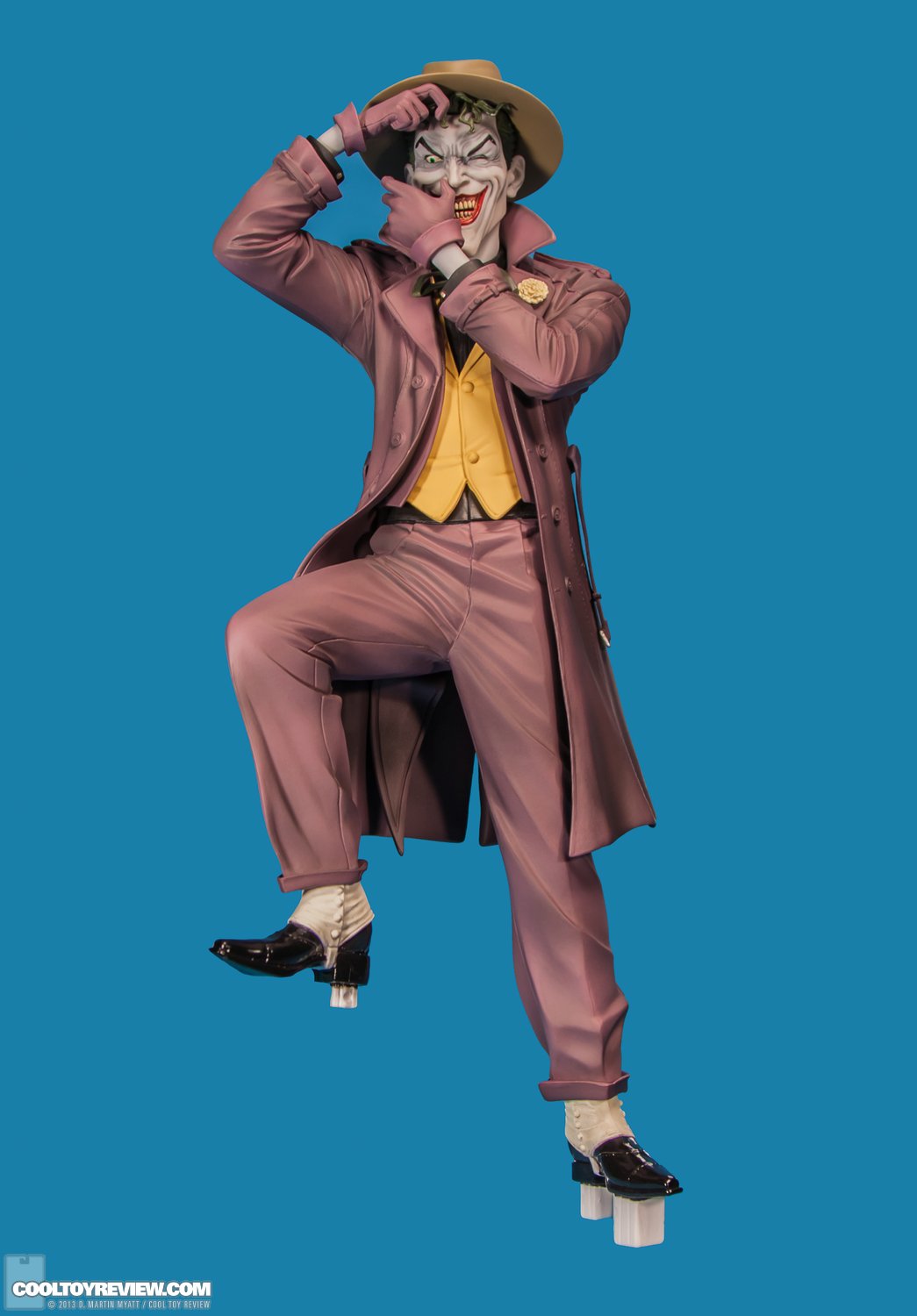 The-Joker-Killing-Joke-ARTFX-Kotobukiya-015.jpg