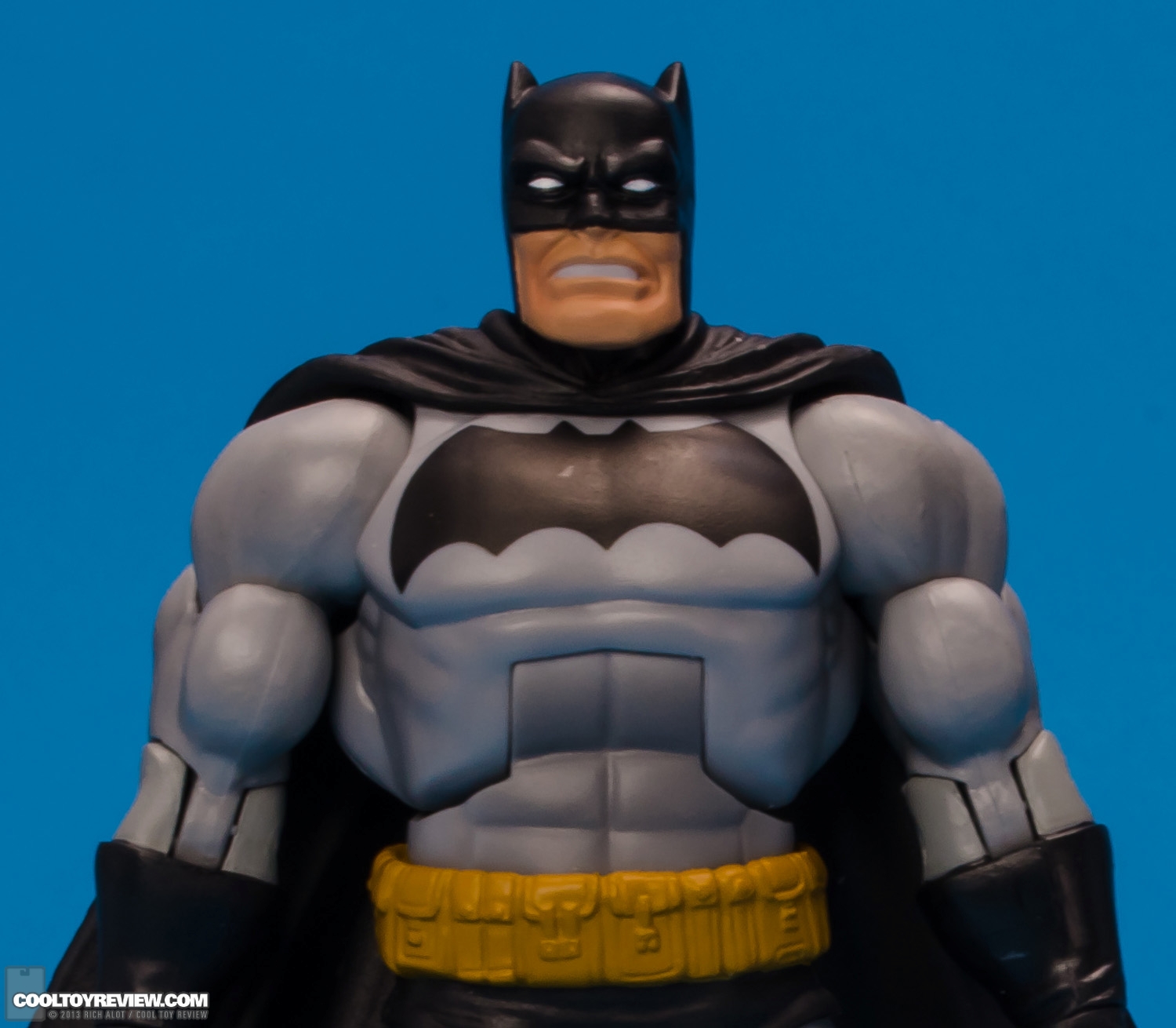 Mattel_Batman-Unlimited_Dark-Knight-Returns-Batman_05.JPG