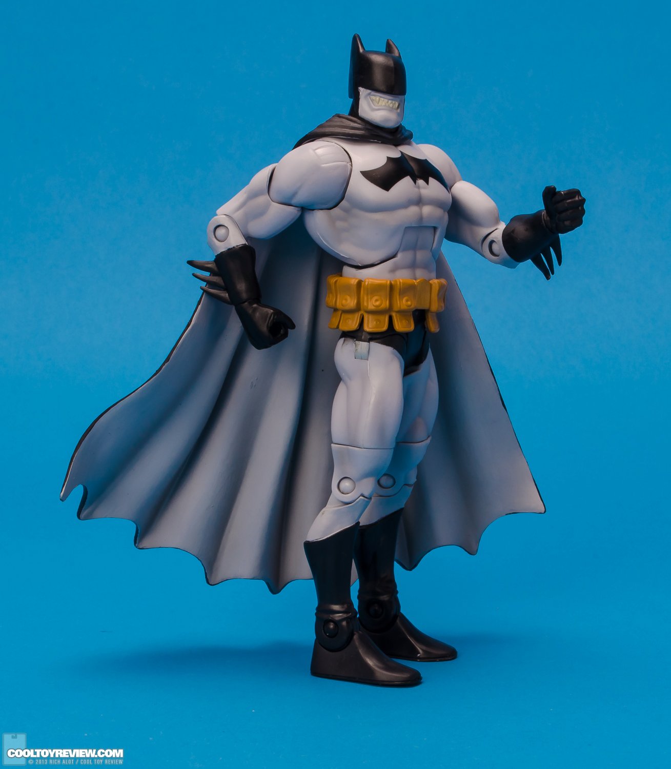 Mattel-DC-Signature-Batzarro-02.jpg