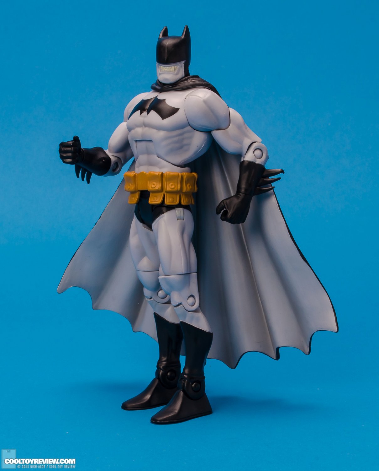 Mattel-DC-Signature-Batzarro-03.jpg