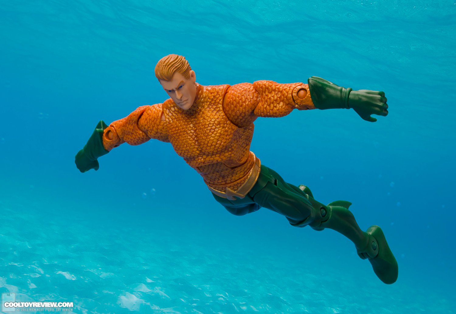 Mattel-DC-Unlimited-New-52-Aquaman-13.jpg