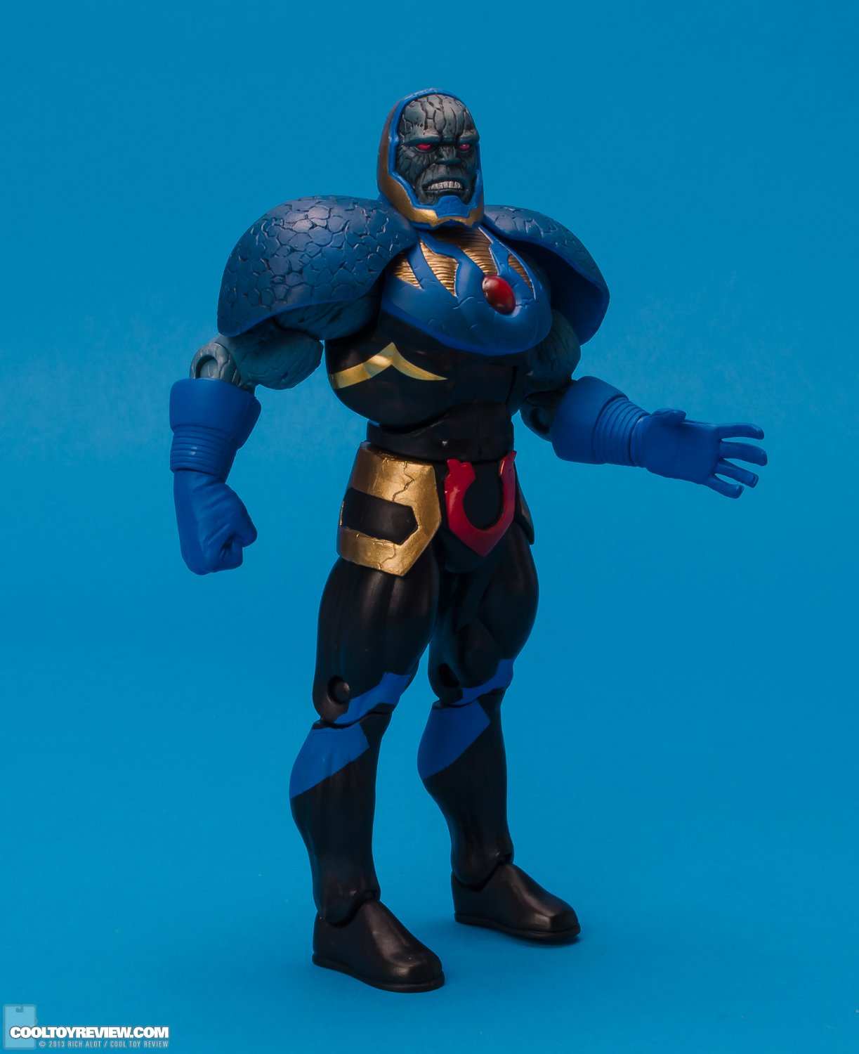 Mattel-DC-Unlimited-New-52-Darkseid-02.jpg