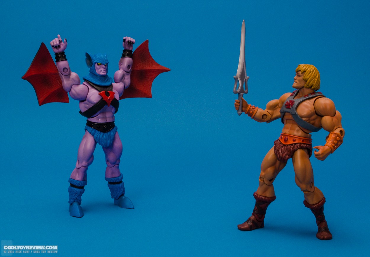 Mattel-MOTUC-Batros-18.JPG