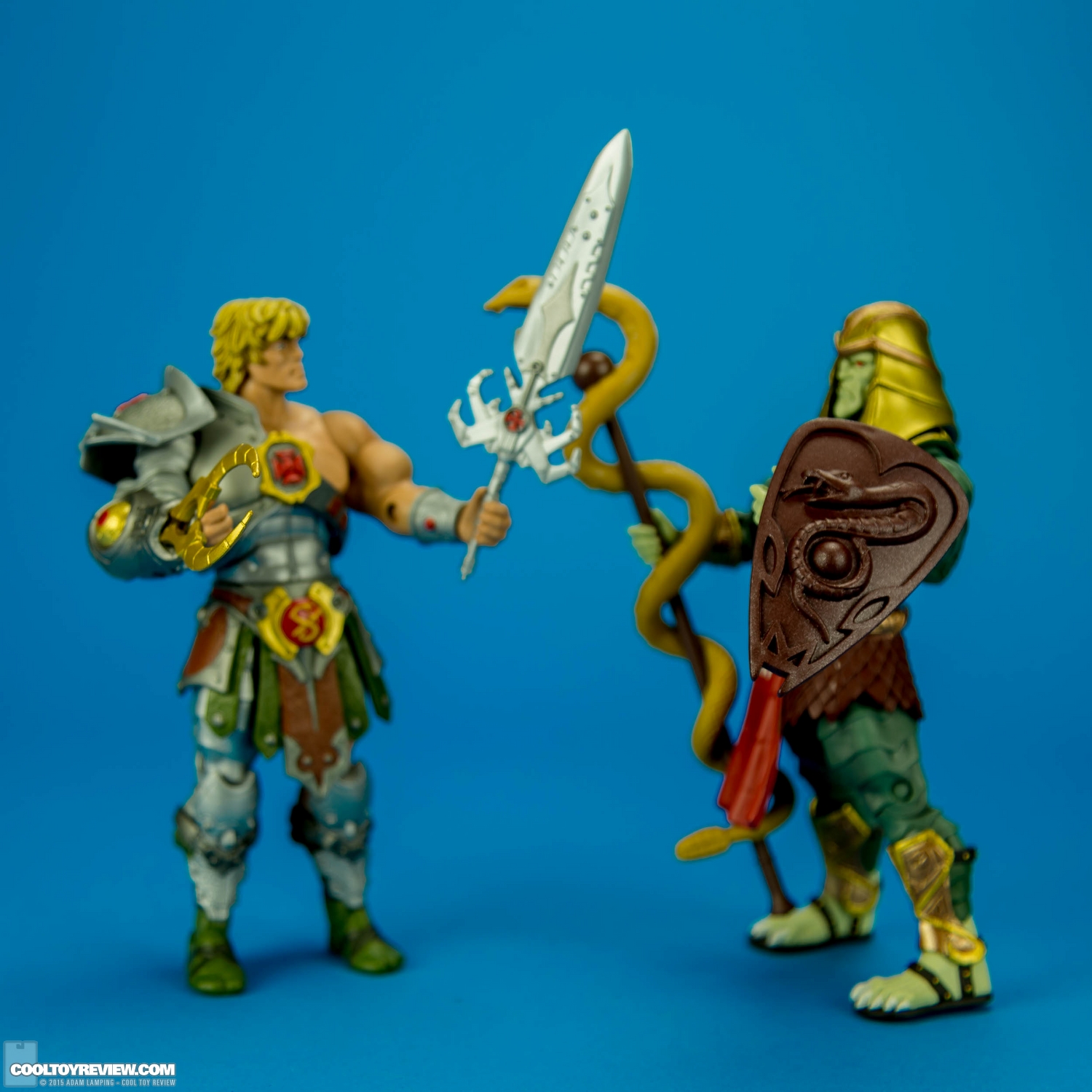 snake-armor-he-man-battle-armor-king-hssss-mattel-motu-classics-025.jpg