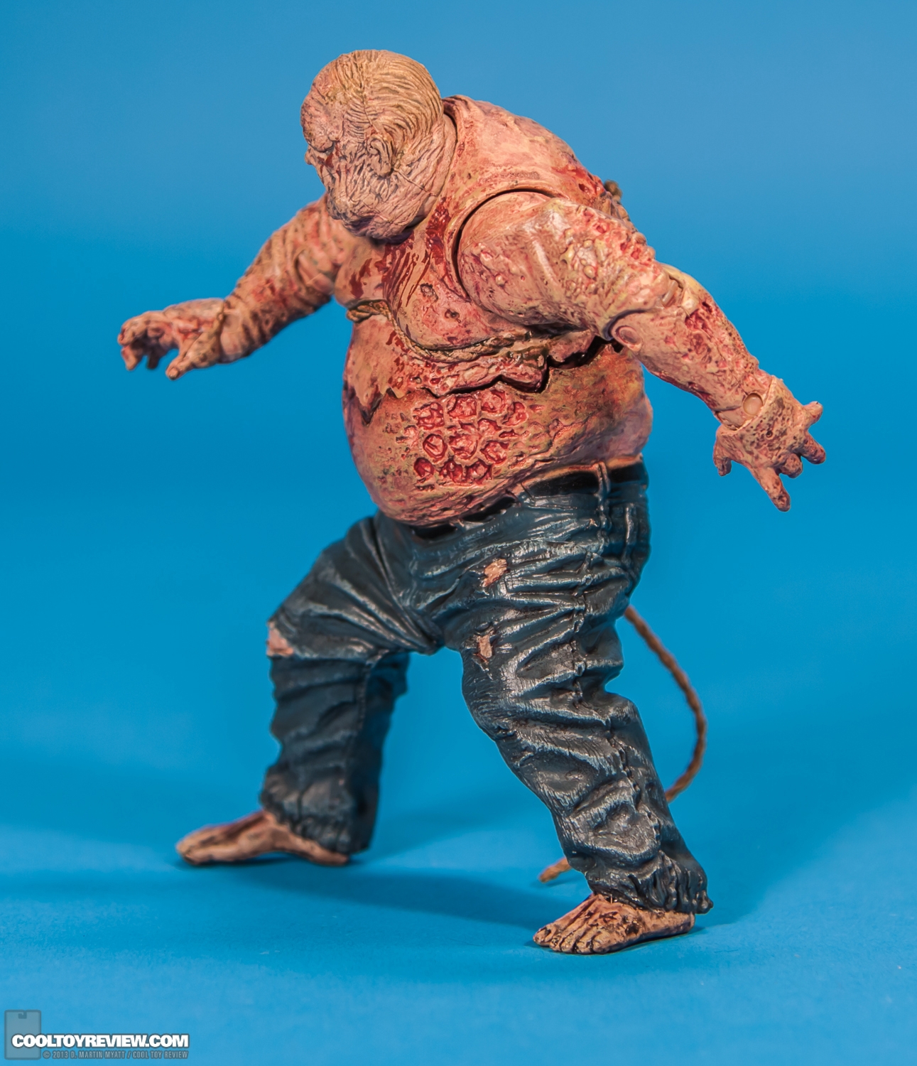 Well_Zombie_Walking_Dead_TV_Series_2_McFarlane_Toys-03.jpg