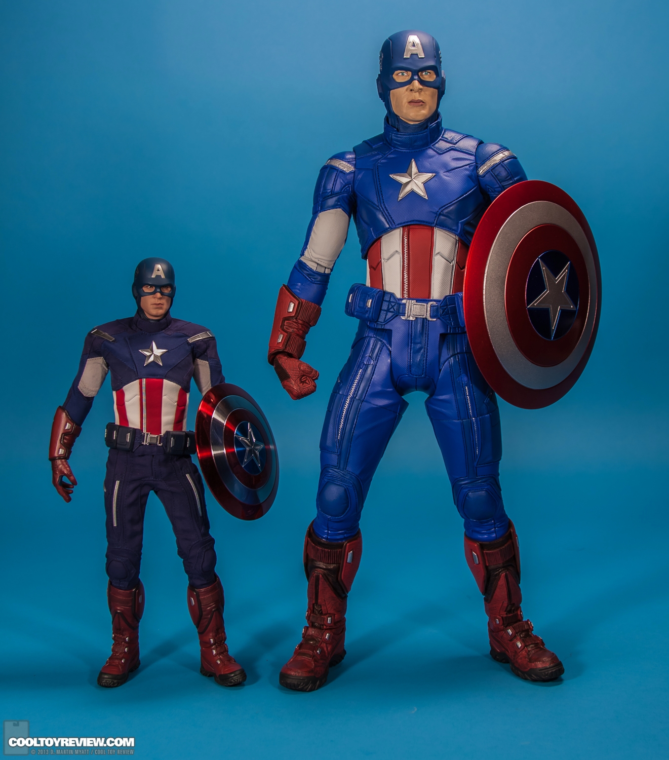 Captain_America_Avengers_NECA-014.jpg