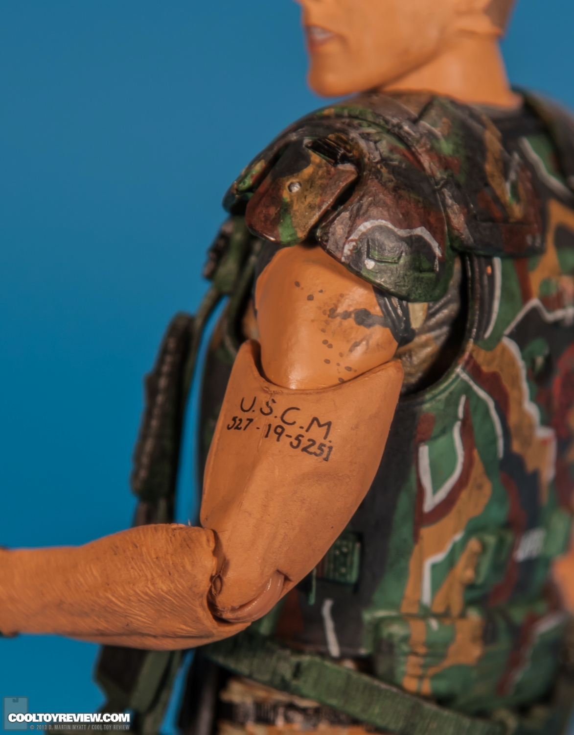 Corporal_Dwayne_Hicks_Aliens_NECA-015.jpg
