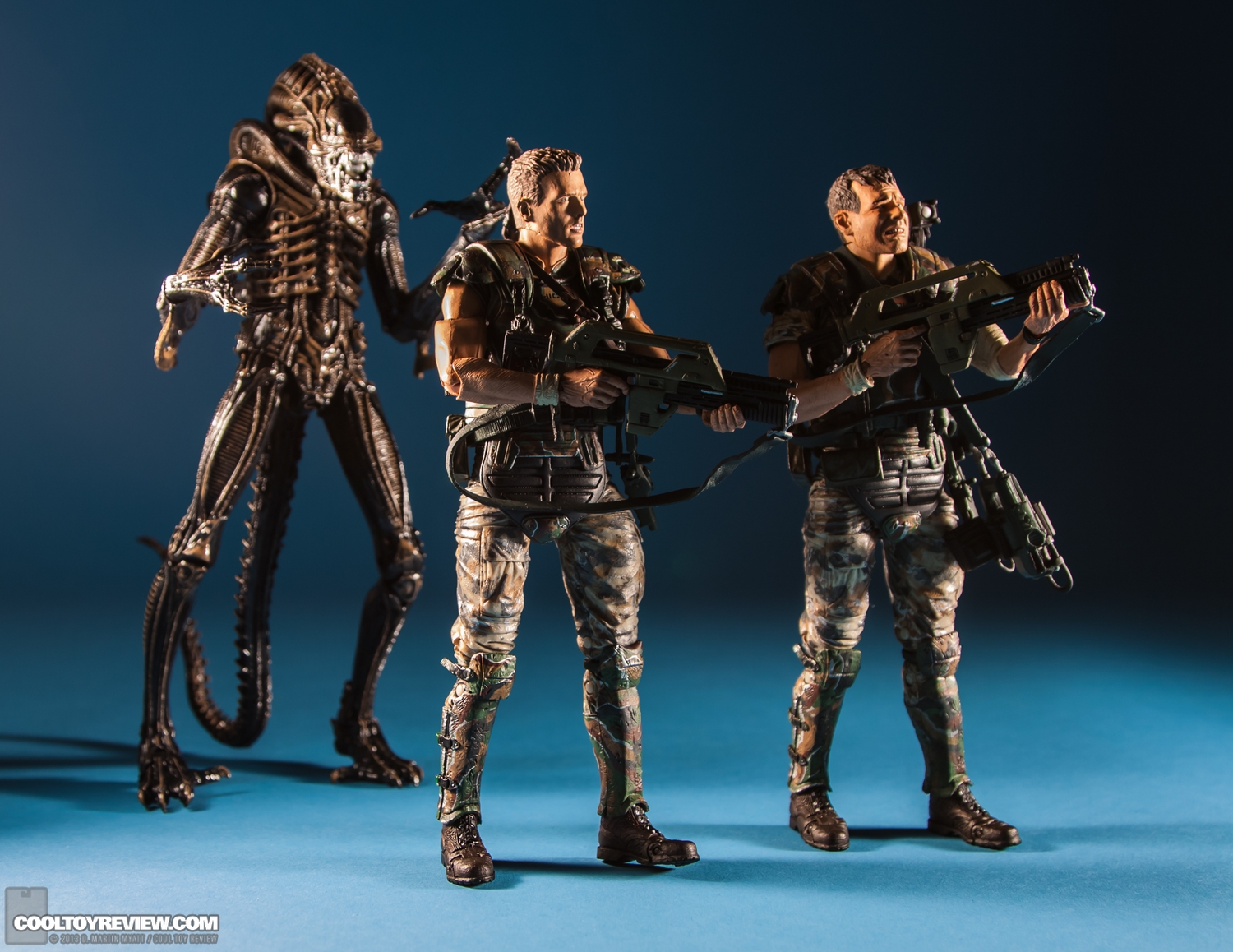 Corporal_Dwayne_Hicks_Aliens_NECA-017.jpg
