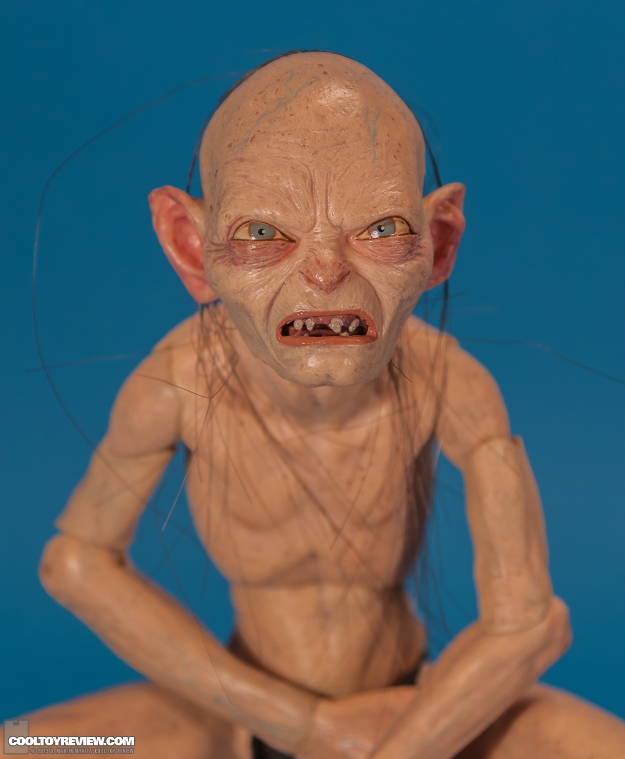 Gollum_Lord_Of_The_Rings_NECA-009.jpg