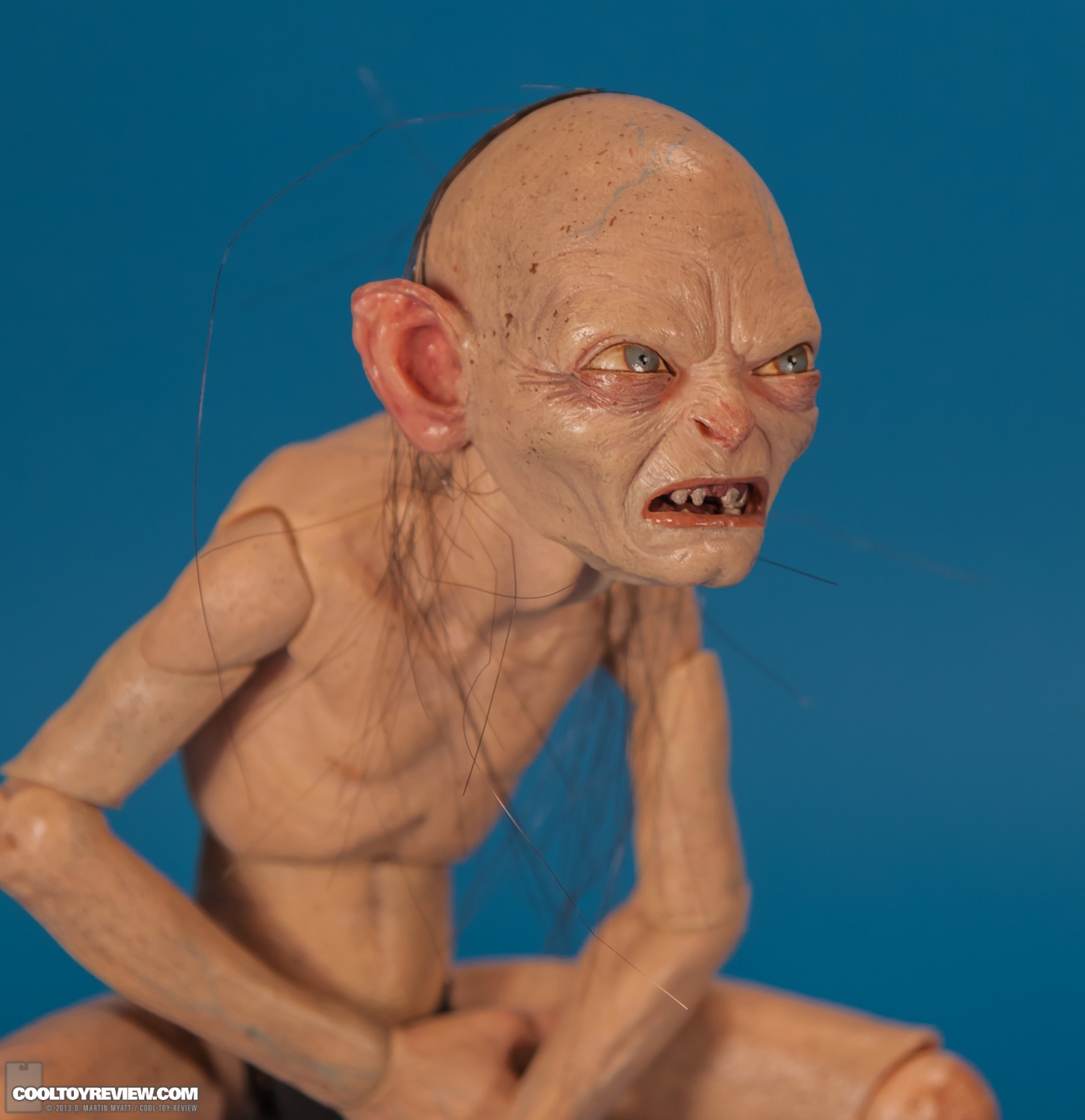 Gollum_Lord_Of_The_Rings_NECA-010.jpg