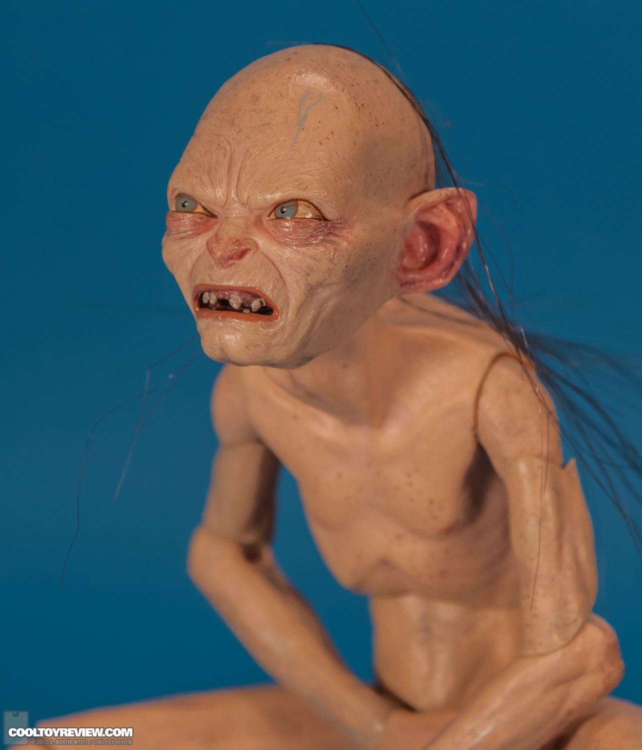 Gollum_Lord_Of_The_Rings_NECA-011.jpg