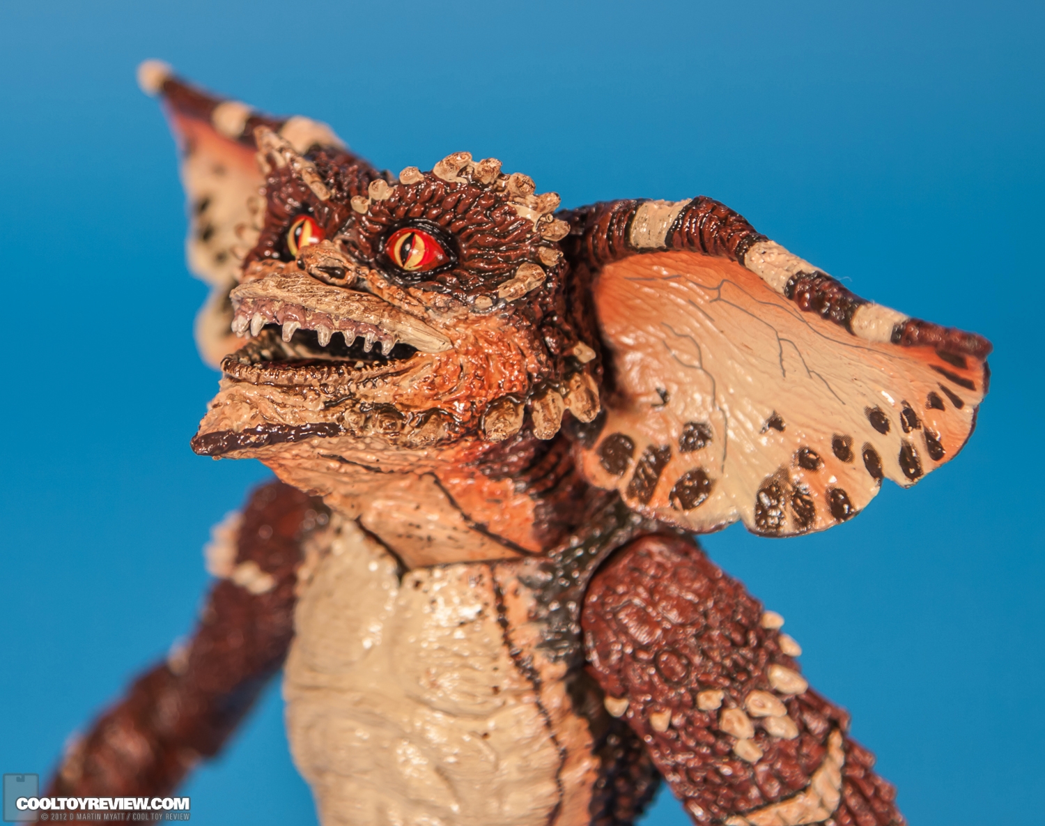 Gremlins_Series_2_Brown_Gemlin_NECA-11.jpg