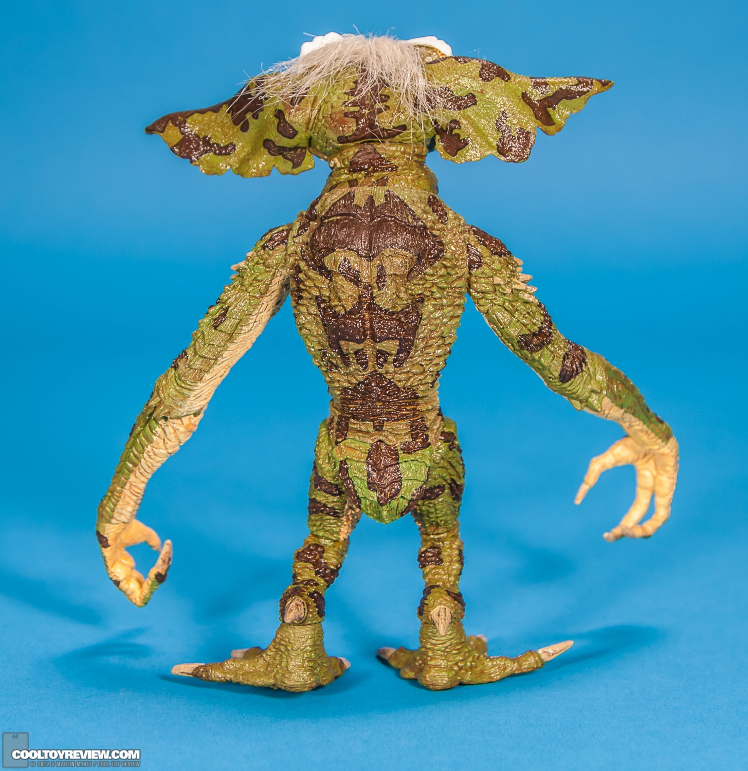 Gremlins_Series_2_Phantom_Gemlin_NECA-04.jpg