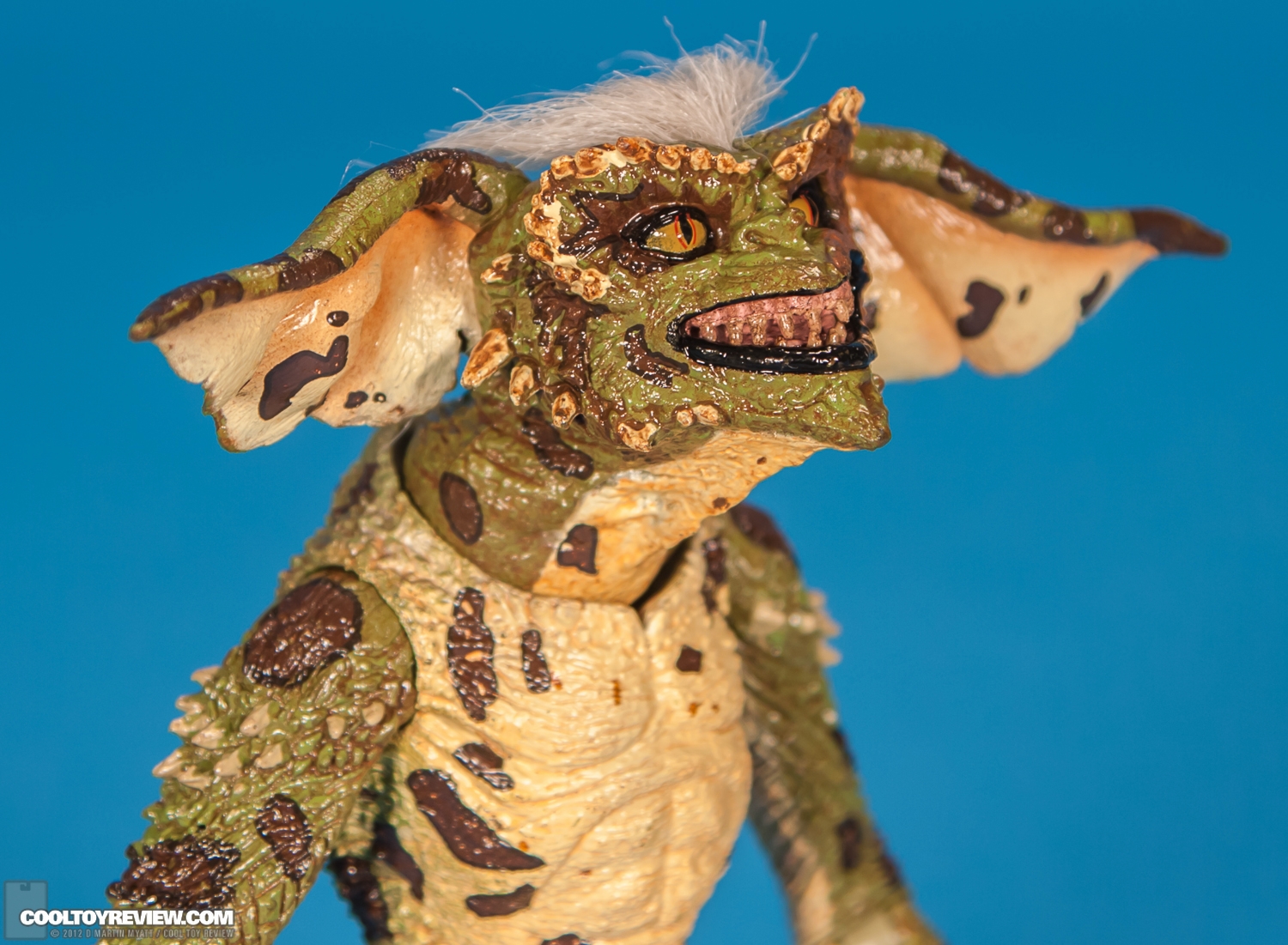 Gremlins_Series_2_Phantom_Gemlin_NECA-10.jpg