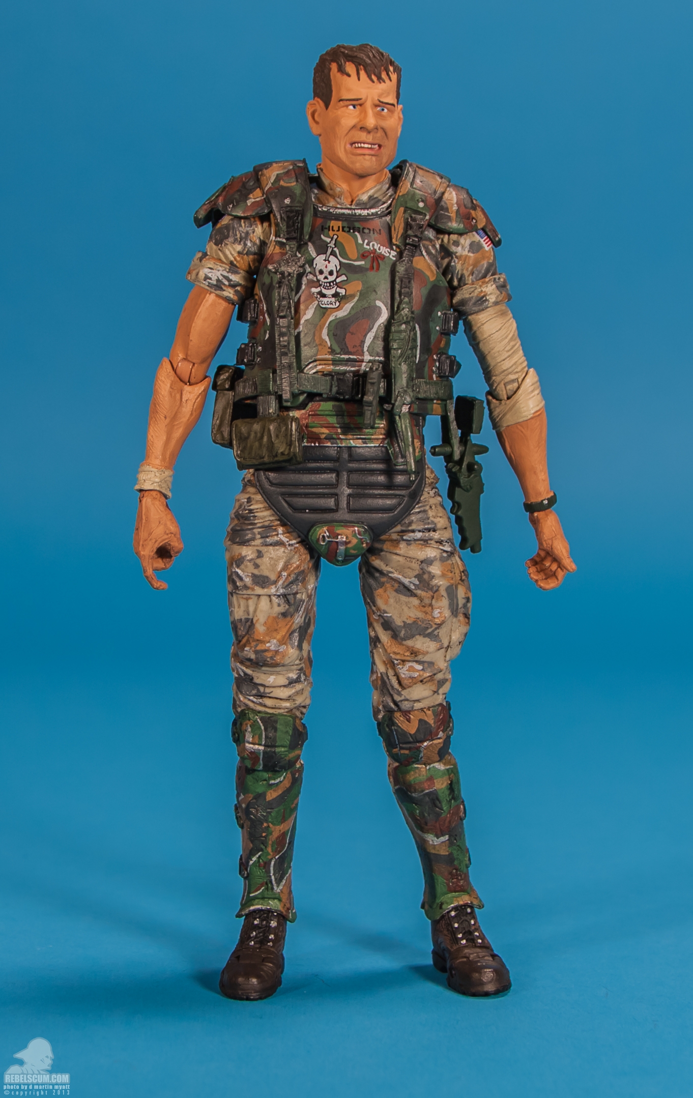 Private-William-Hudson-Aliens-NECA-005.jpg