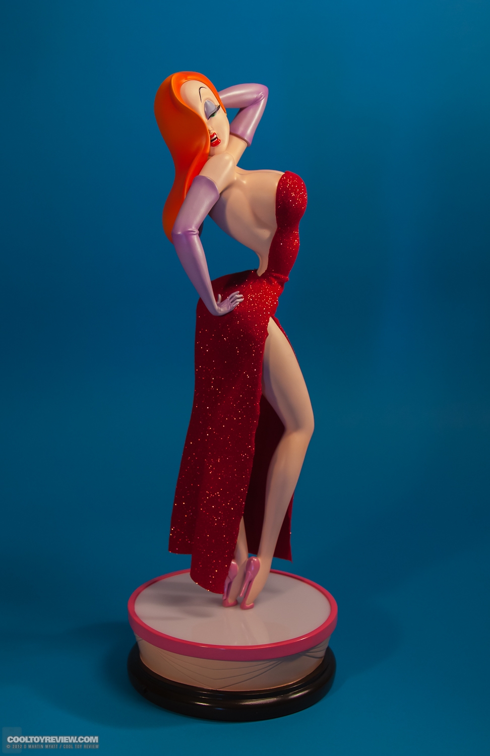 Jessica_Rabbit_Sideshow_Collectibles_Disney_Premium_Format_Figure-02.jpg